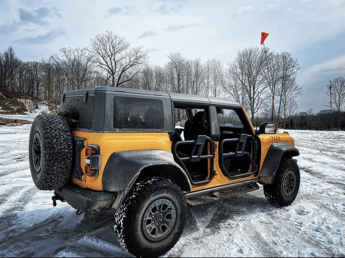Ford Bronco Tube Doors on Bronco Raptor - first look 1647353854352