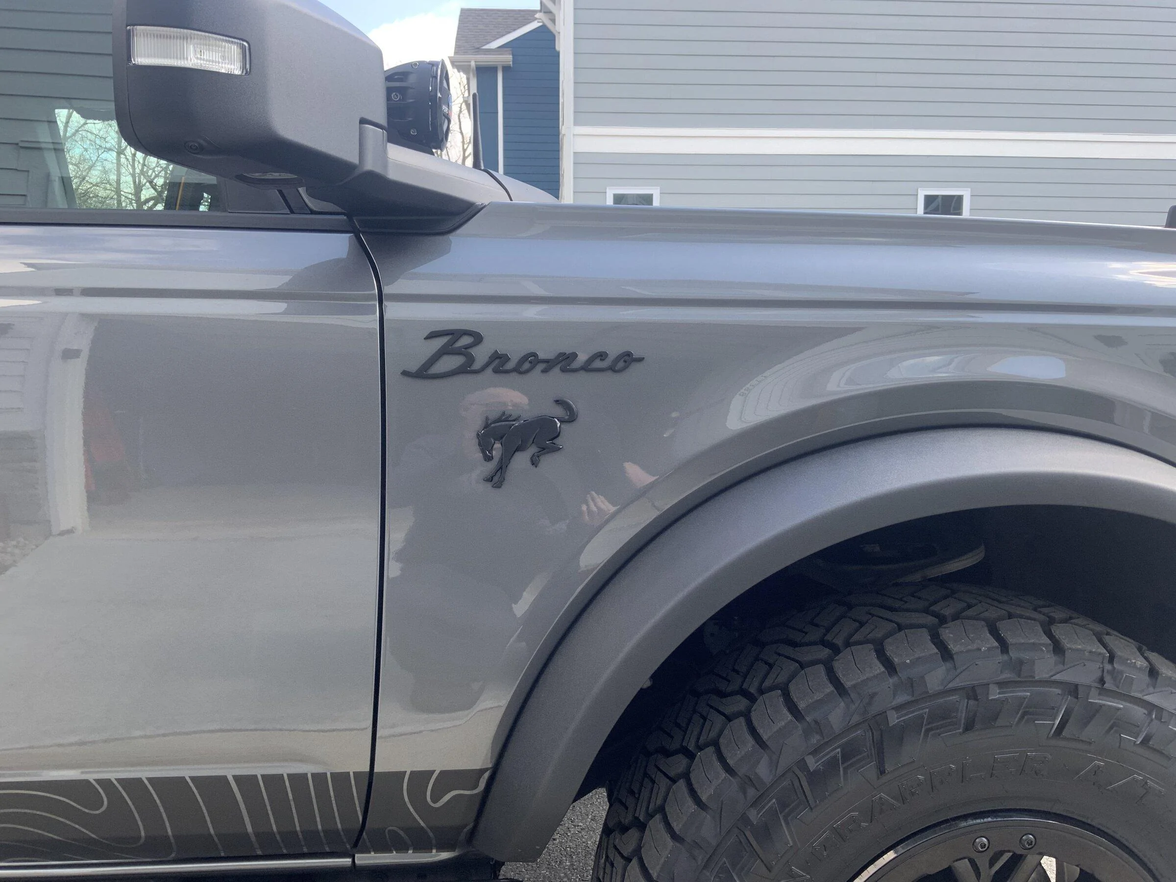 Ford Bronco WTB Gloss Black Bronco Script D101CC50-ACDE-409D-8BE4-BED88384B496