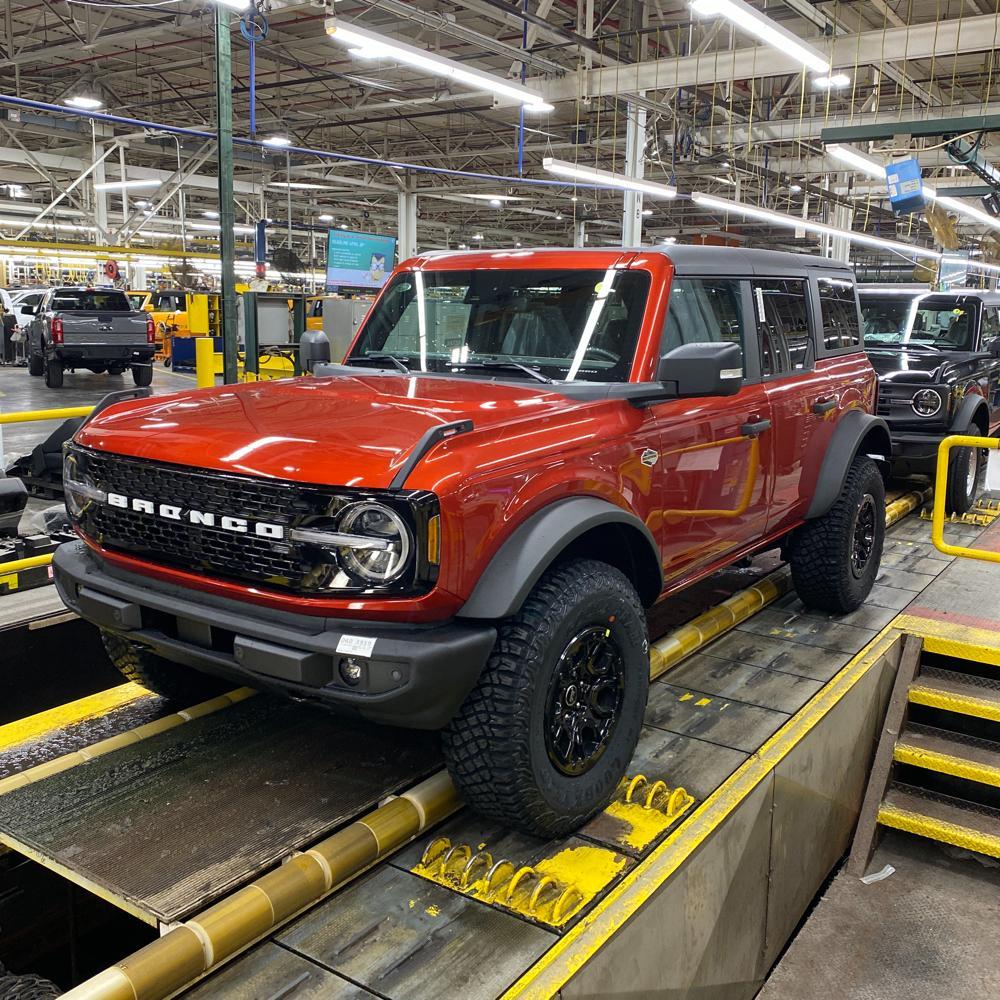 Ford Bronco 02/28/22 Build Week Thread assembly