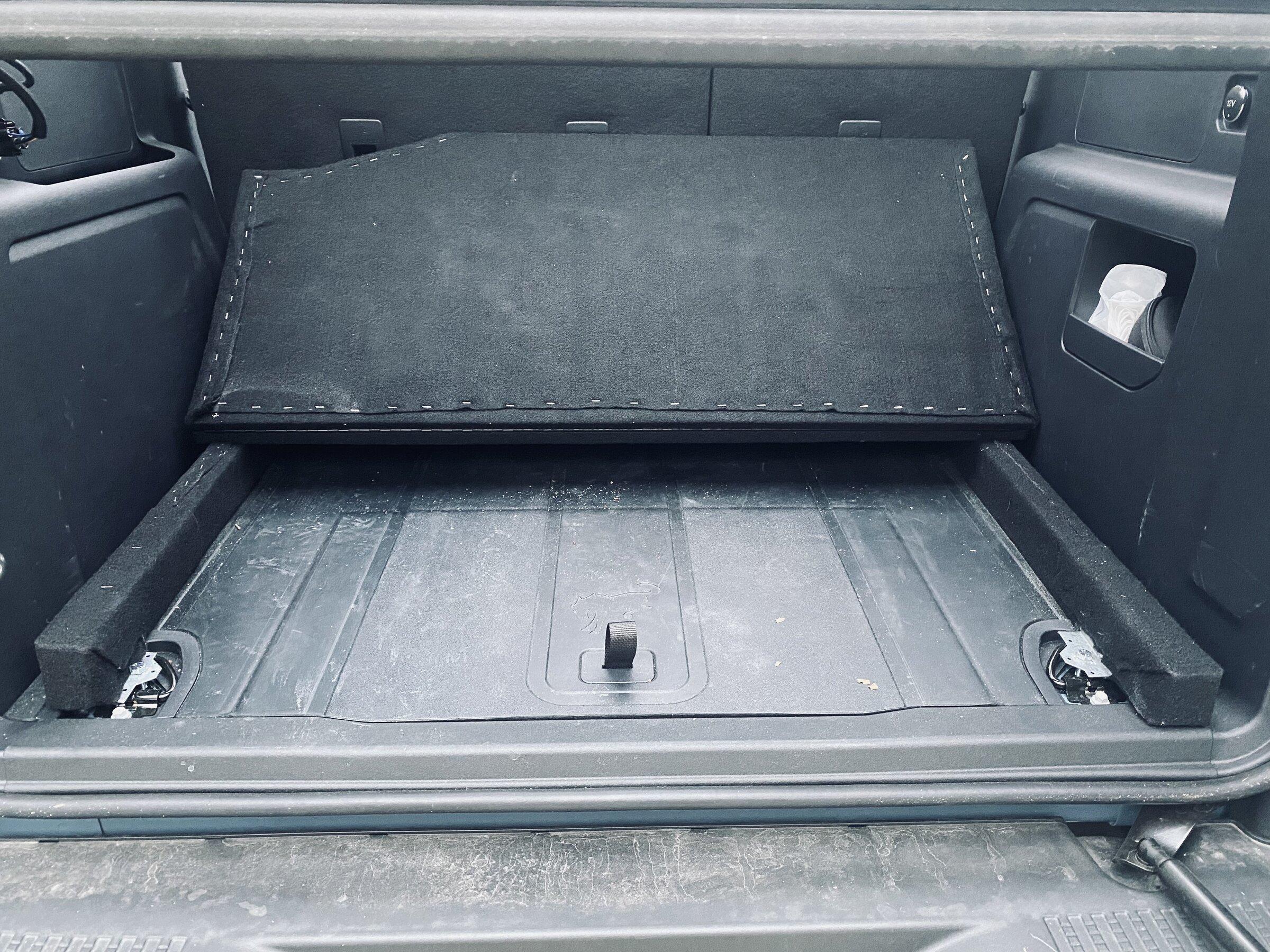Ford Bronco Homemade rear FLAT storage 97C14B50-C999-4C6E-B5C6-33D485757CCE