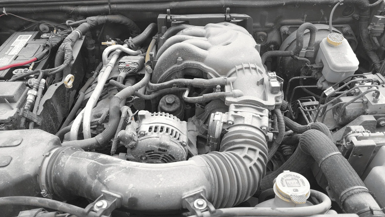 Ford Bronco Why can't we get a better dressed engine compartment? 1647558416125
