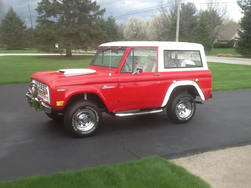 Ford Bronco Bronco Team 2 door. 200095DB-80C5-4EAA-A7E7-B9343F9C35A2