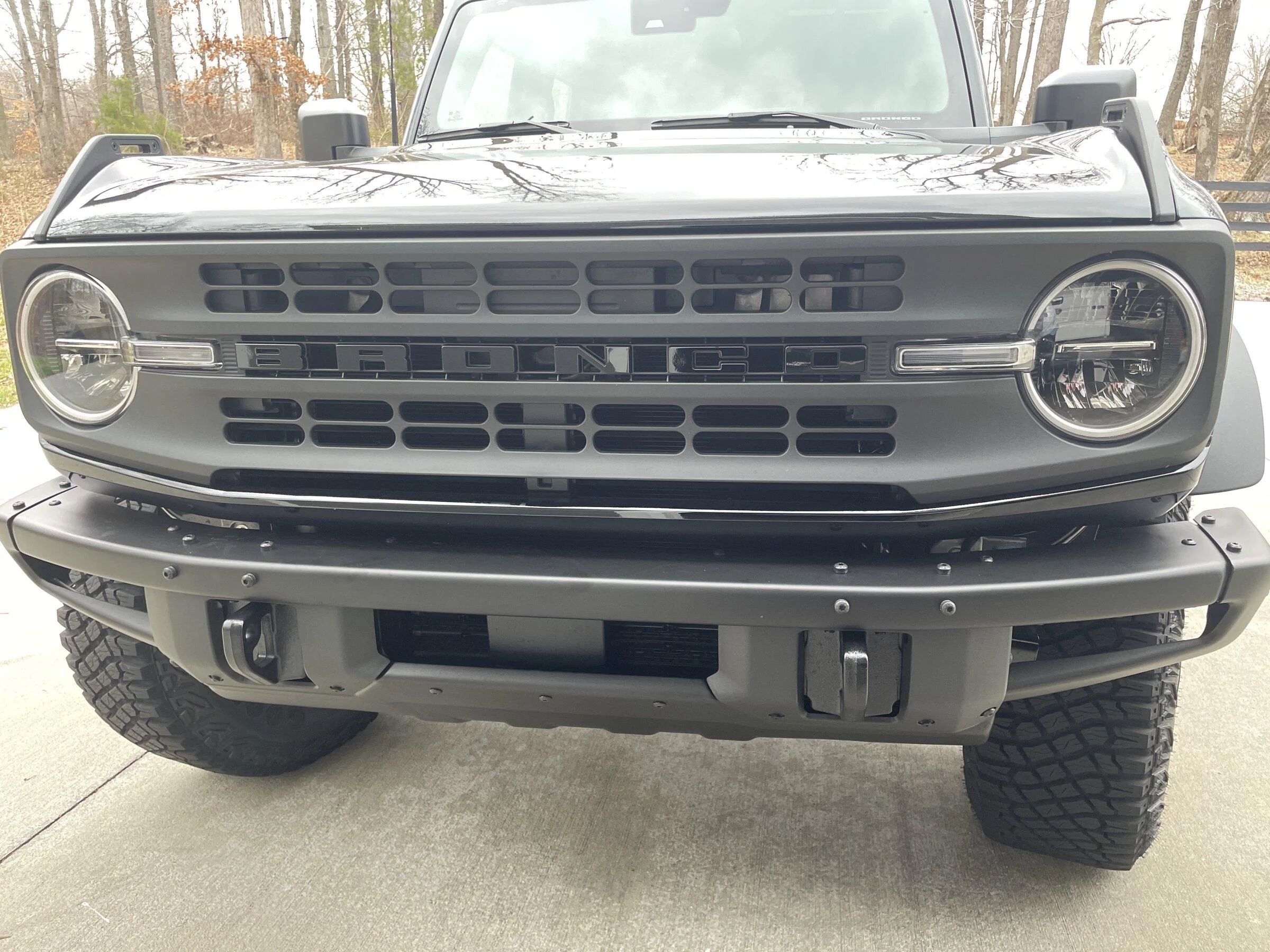 Ford Bronco Black 4 door BaseSquatch 2.3AT imag