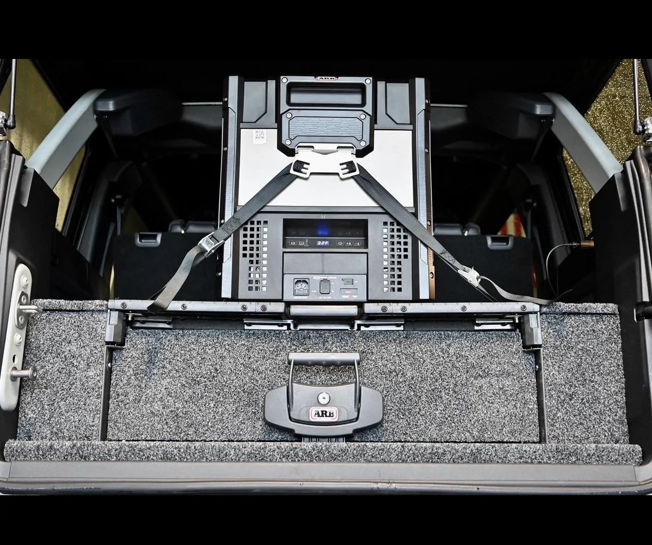 Ford Bronco ARB ROLLER DRAWER SYSTEM & Fridge **WALK AROUND VIDEO** IMG_3136