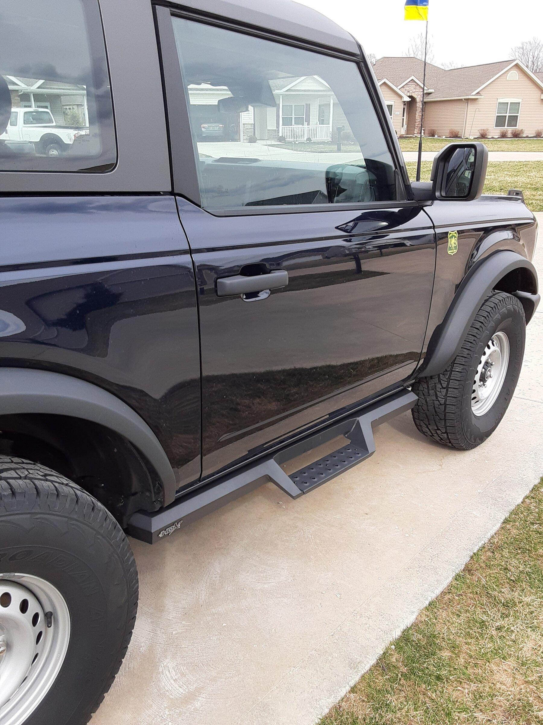 Ford Bronco HDX SIDE STEPS INSTALLED ON 2 DOOR Base 20220318_154530