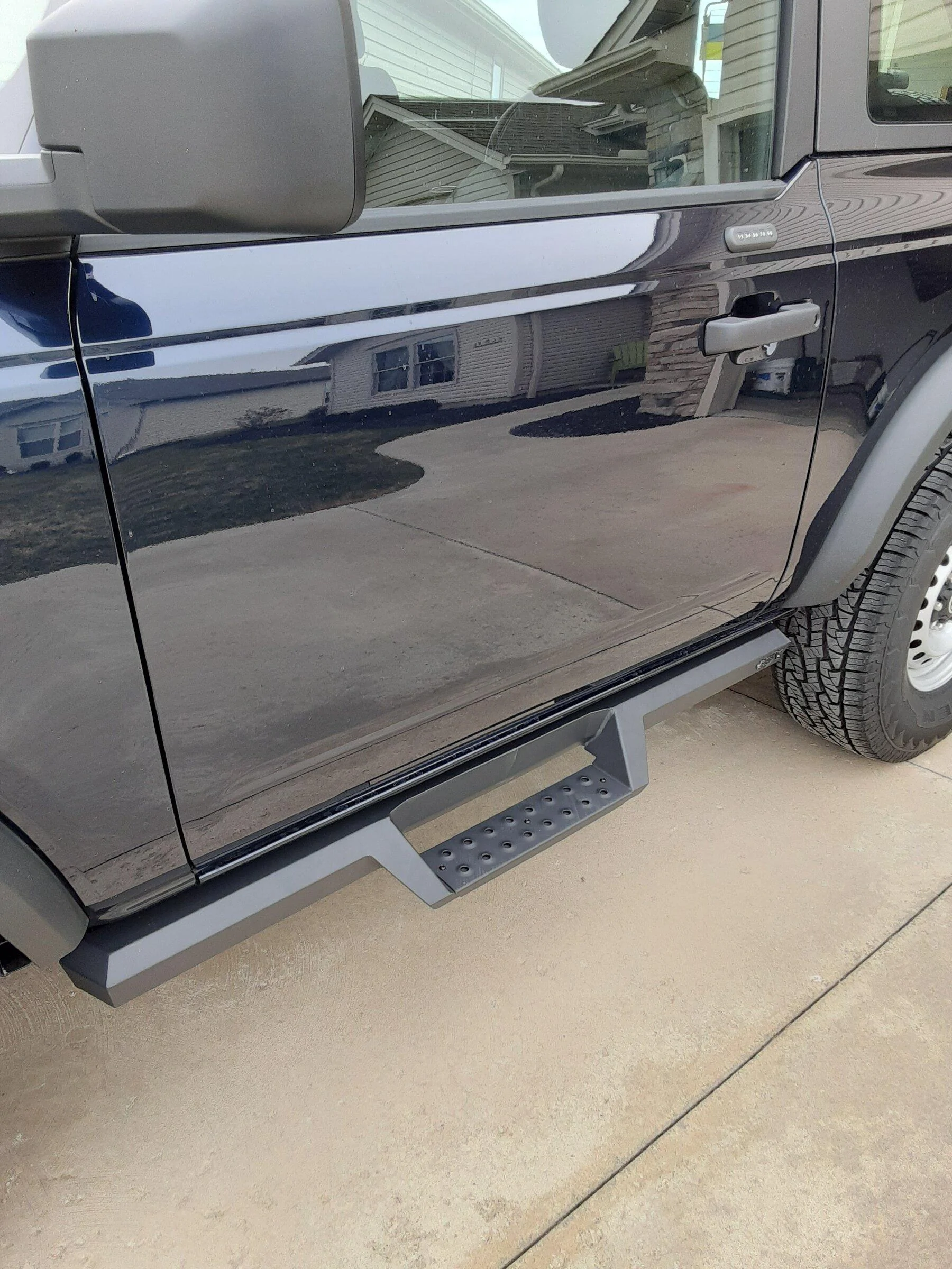 Ford Bronco HDX SIDE STEPS INSTALLED ON 2 DOOR Base 20220318_154445