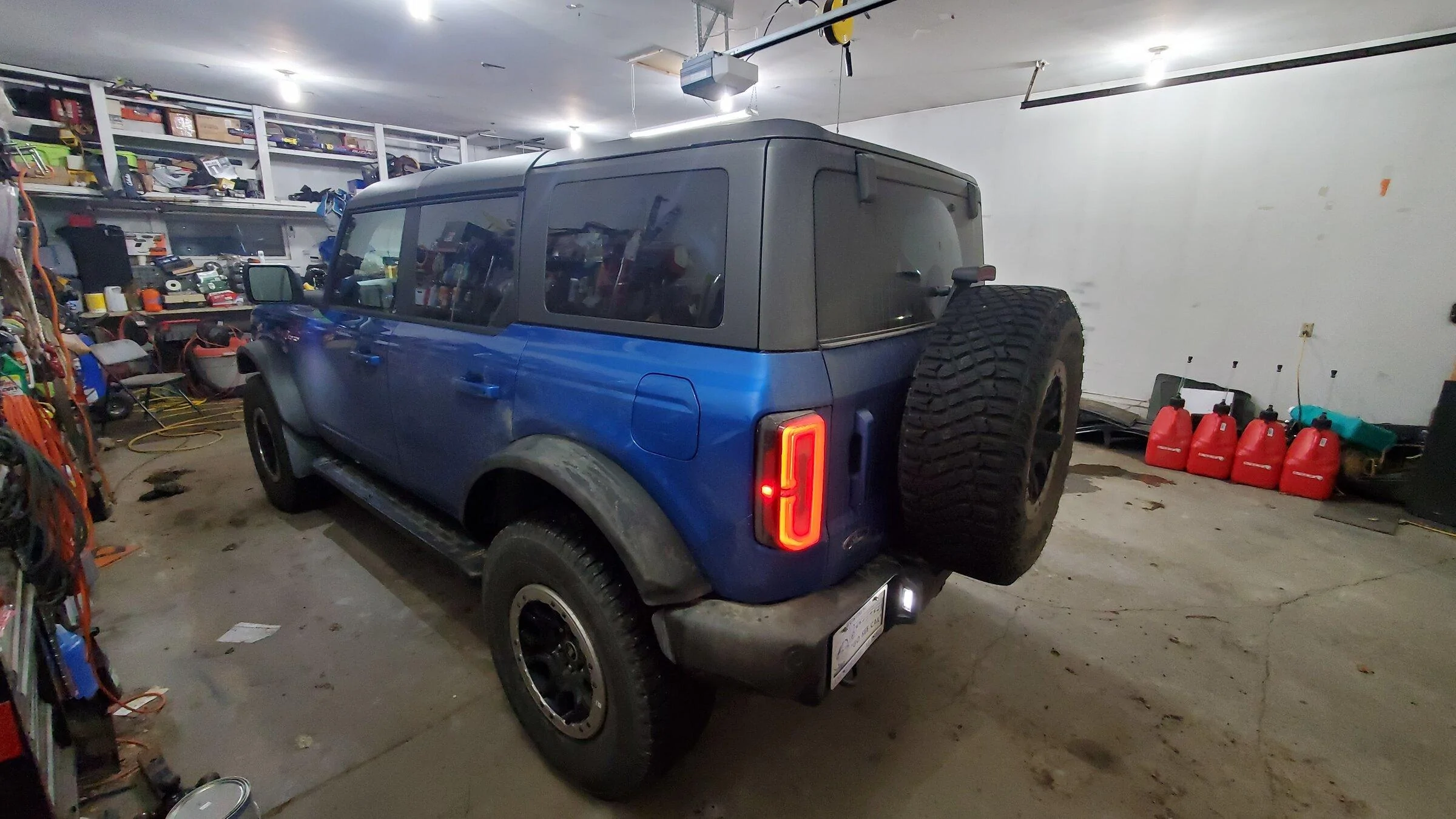 Ford Bronco Where does your Bronco sleep? 20211230_172510