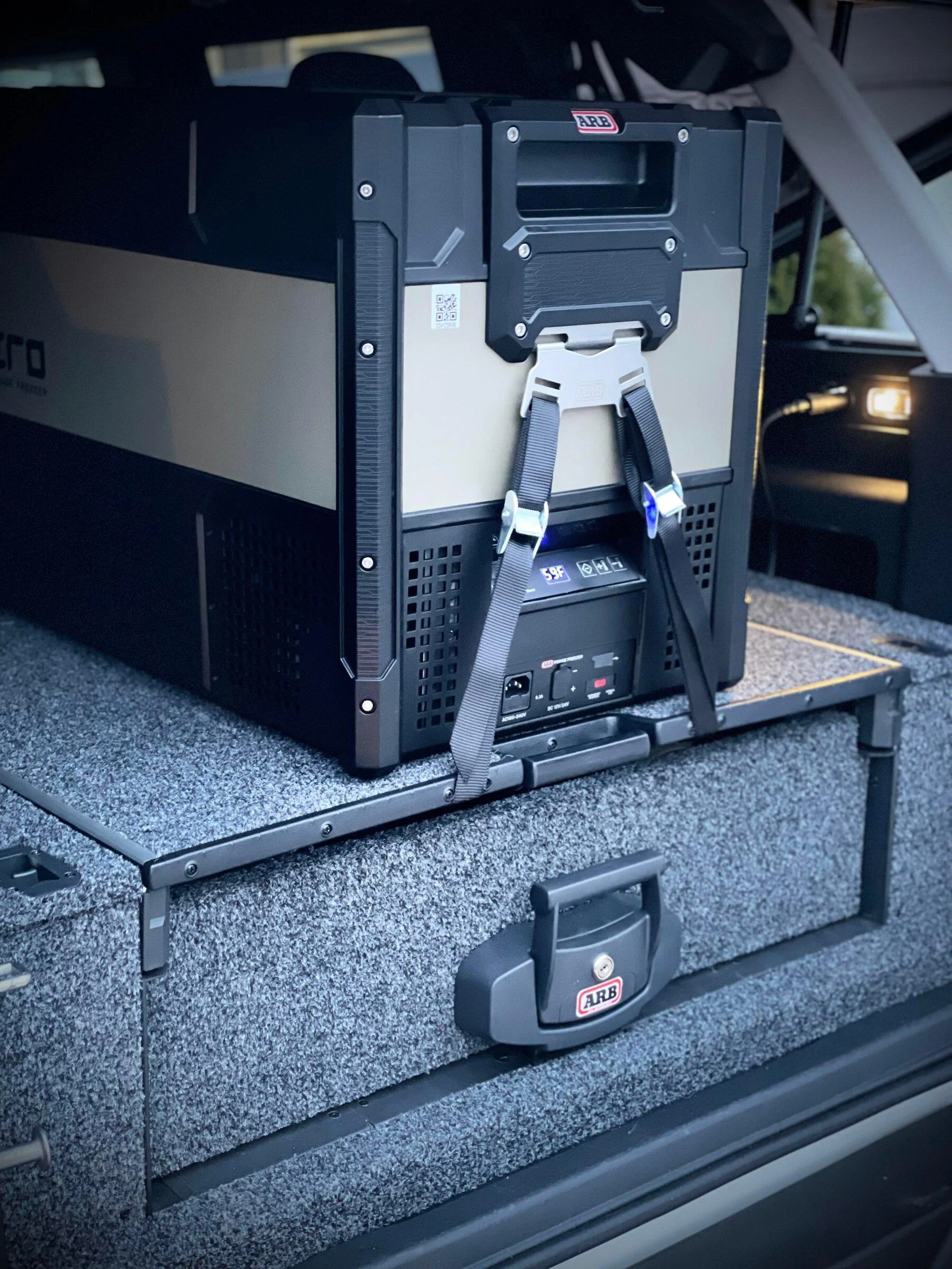ARB Roller Drawer Kit with Roller Top for 2021+ Ford Bronco Installed ...