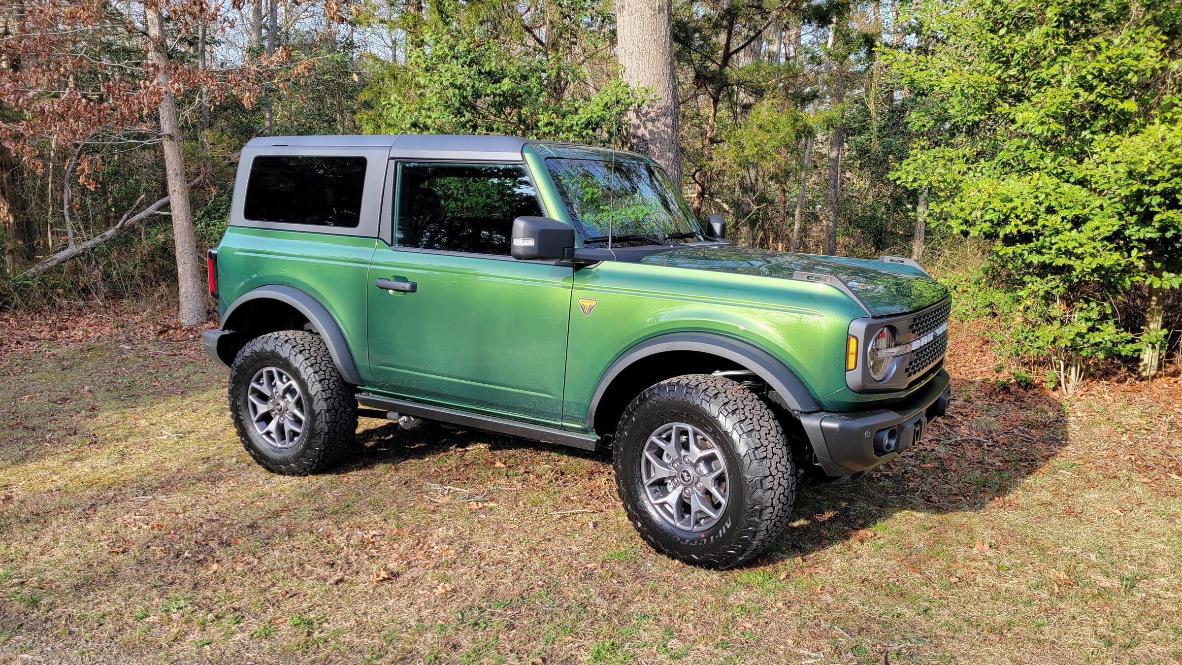 Ford Bronco ERUPTION GREEN Bronco Club 20220318_171131