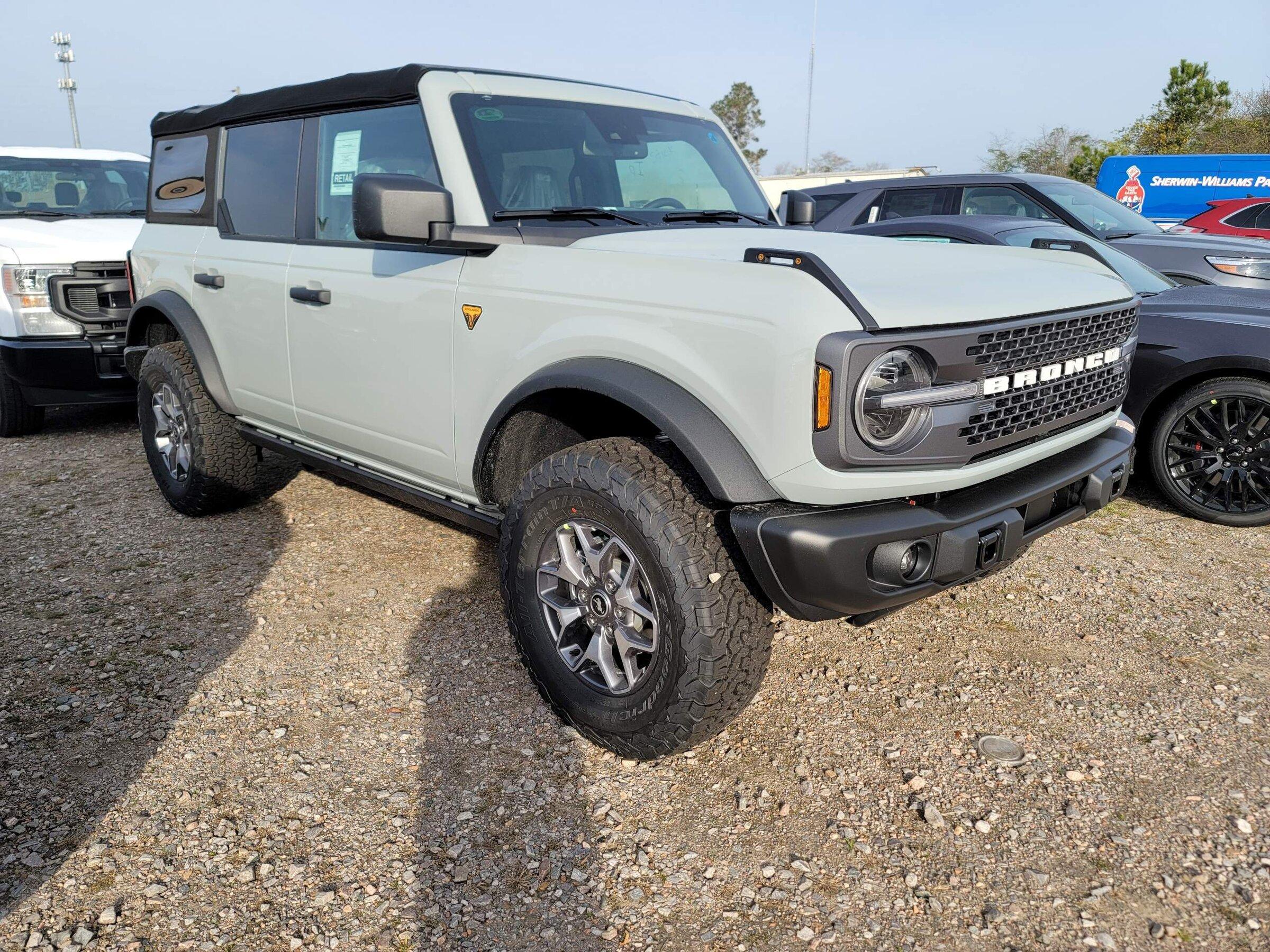 Ford Bronco 2/21/2022 Build Week Group Resized_Resized_20220318_091507