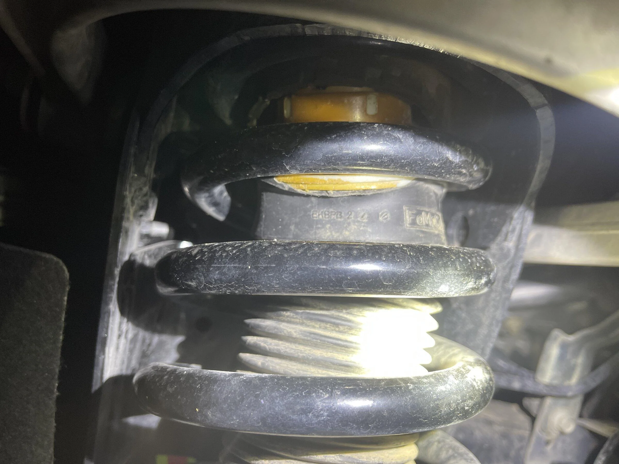 Ford Bronco Bronco Bilstein front shocks is breaking apart 6AE9E3C5-7B8E-4CE8-A512-947954EC0893