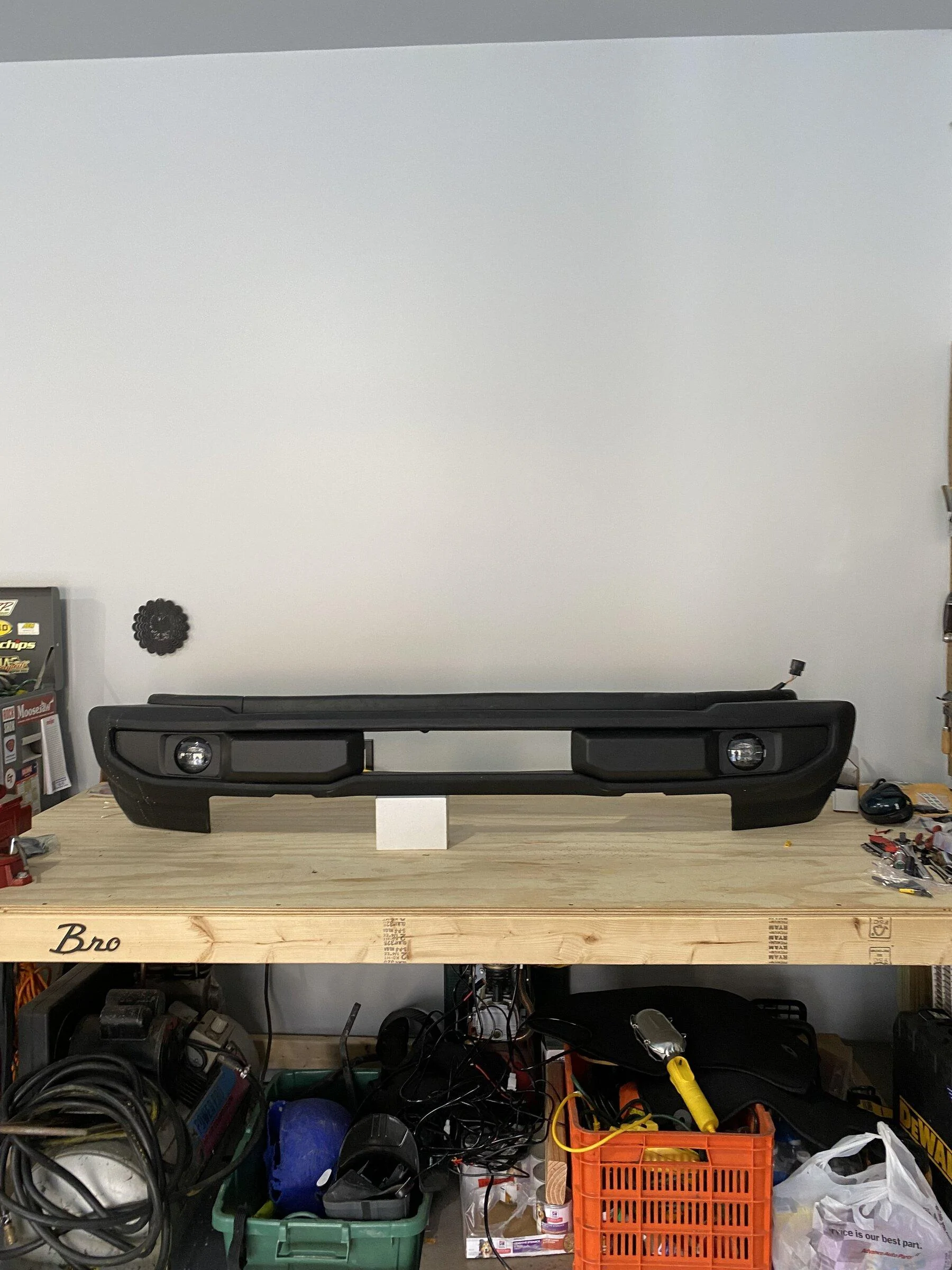 Ford Bronco New takeoffs. Front Bumper $150 IMG-1331