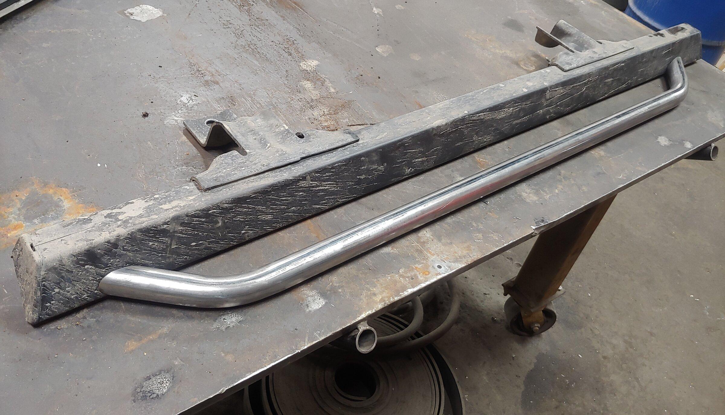 Ford Bronco Adding Jeep Rubicon rails to Bronco stock rock sliders 20220319_072658