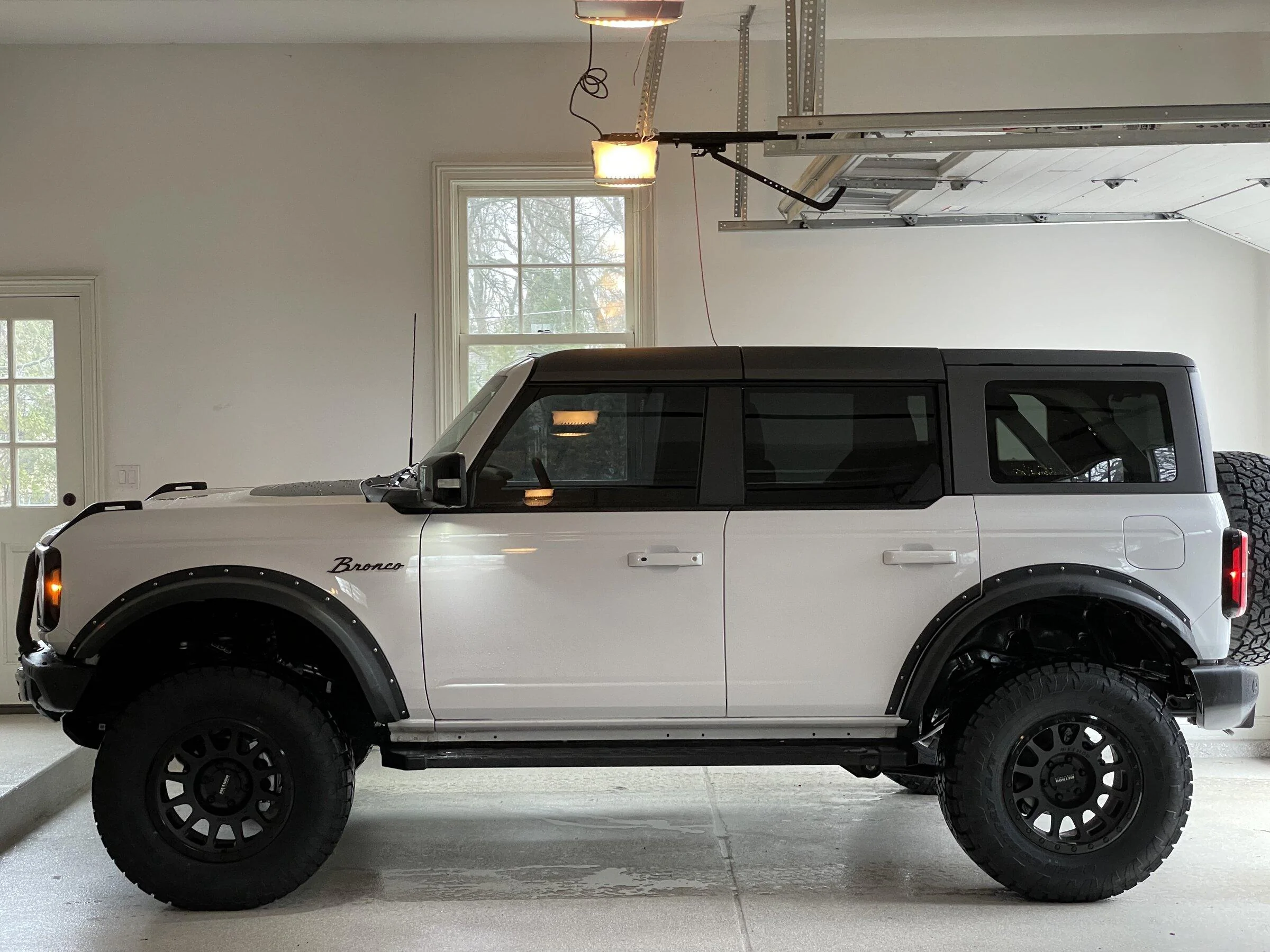 Ford Bronco NEW WHEELS! 32CE1B79-0C14-4AA3-9135-9A2922561EC9