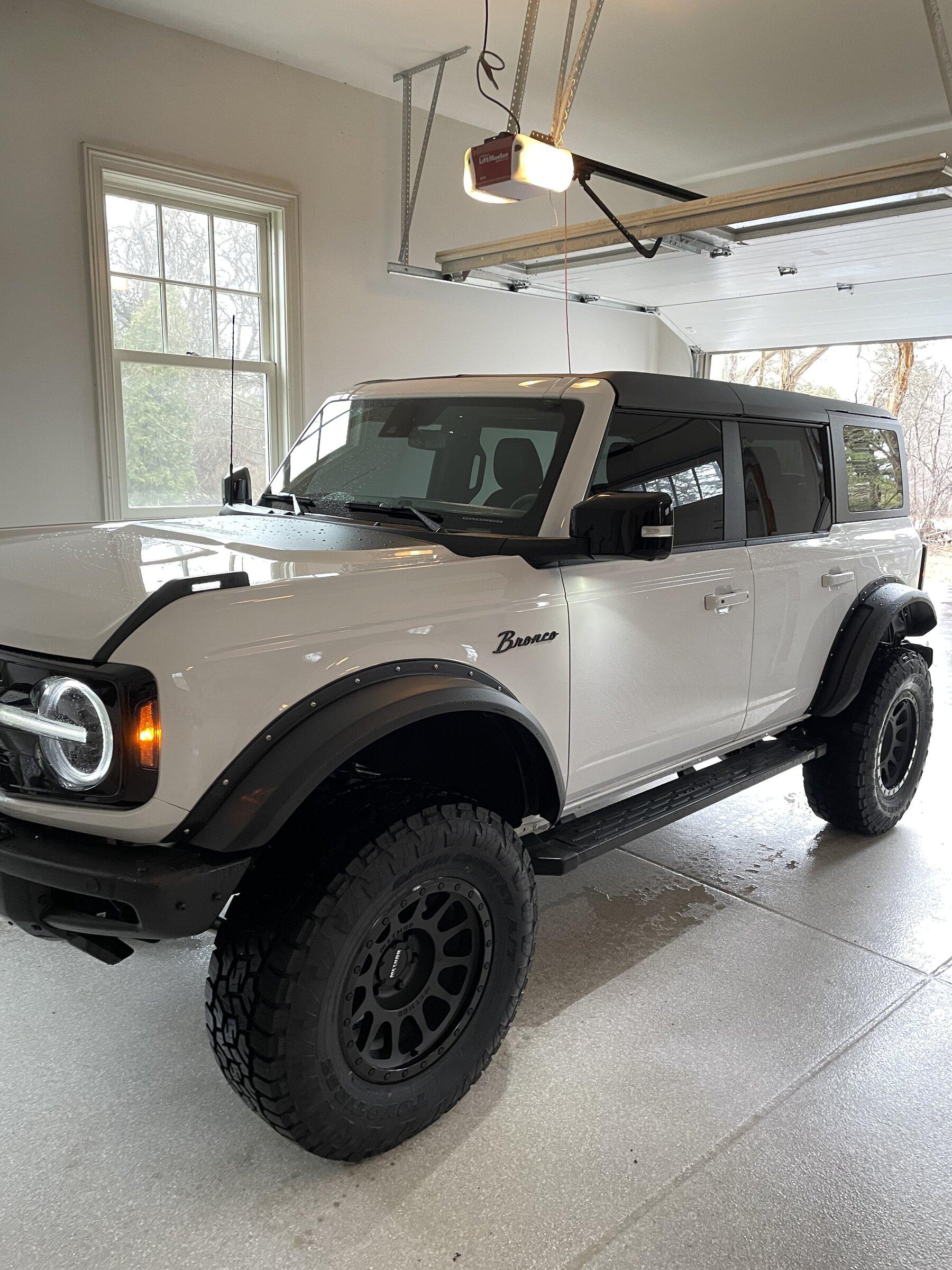 Ford Bronco NEW WHEELS! AA04B608-662E-44D5-BB50-2FDB6F992F86