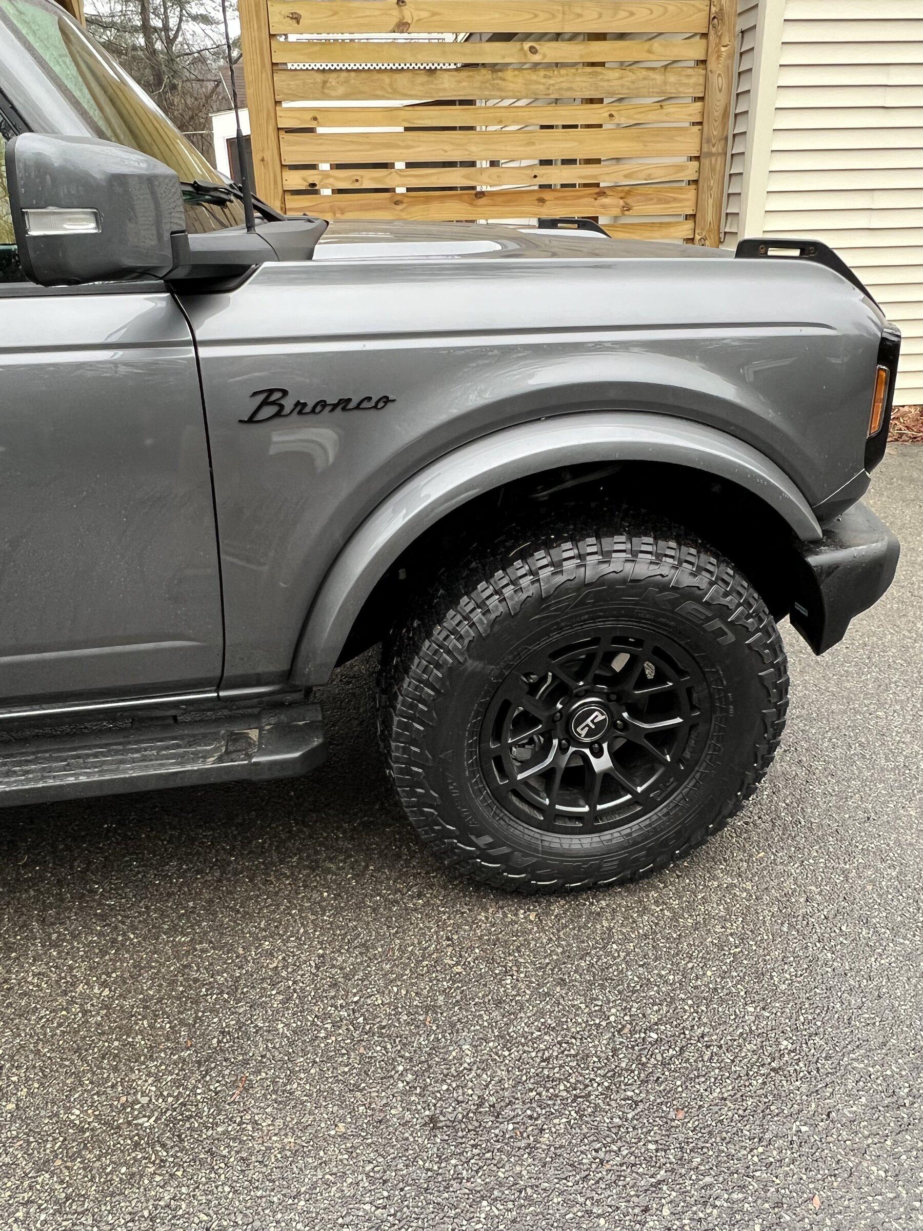 Ford Bronco What did you do TO / WITH your Bronco today? 👨🏻‍🔧🧰🚿🛠 1B6A4156-237B-4A98-9B91-E615D41B217E