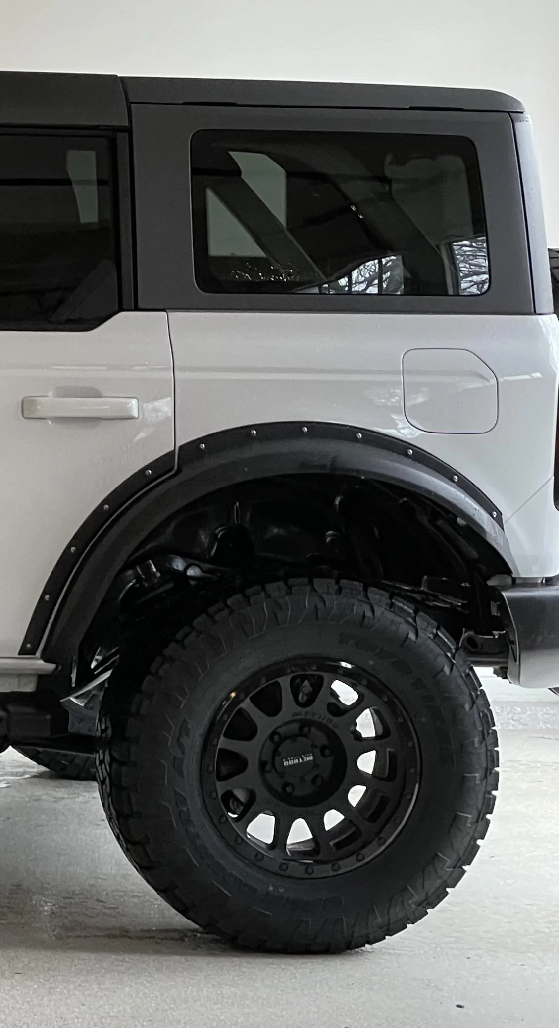 Ford Bronco Show us your installed wheel / tire upgrades here! (Pics) 2357A25F-6BC3-4A46-AB73-97E63C058B6C