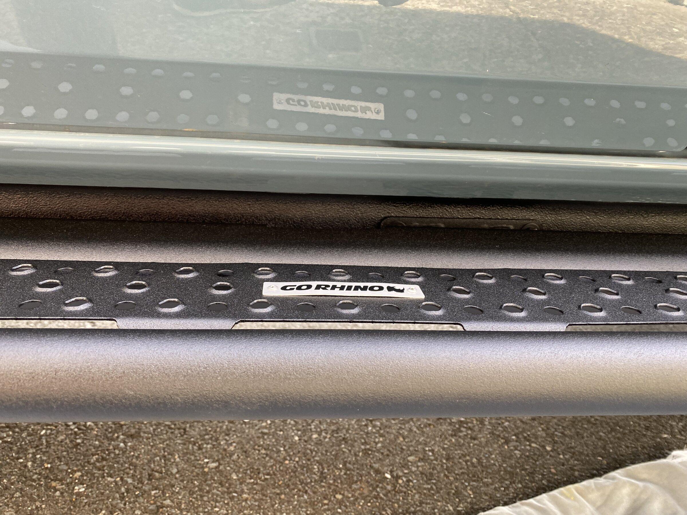 Ford Bronco GoRhino D6 Steps Installed FCF1658C-AD2D-436C-A102-E405453A5E3D