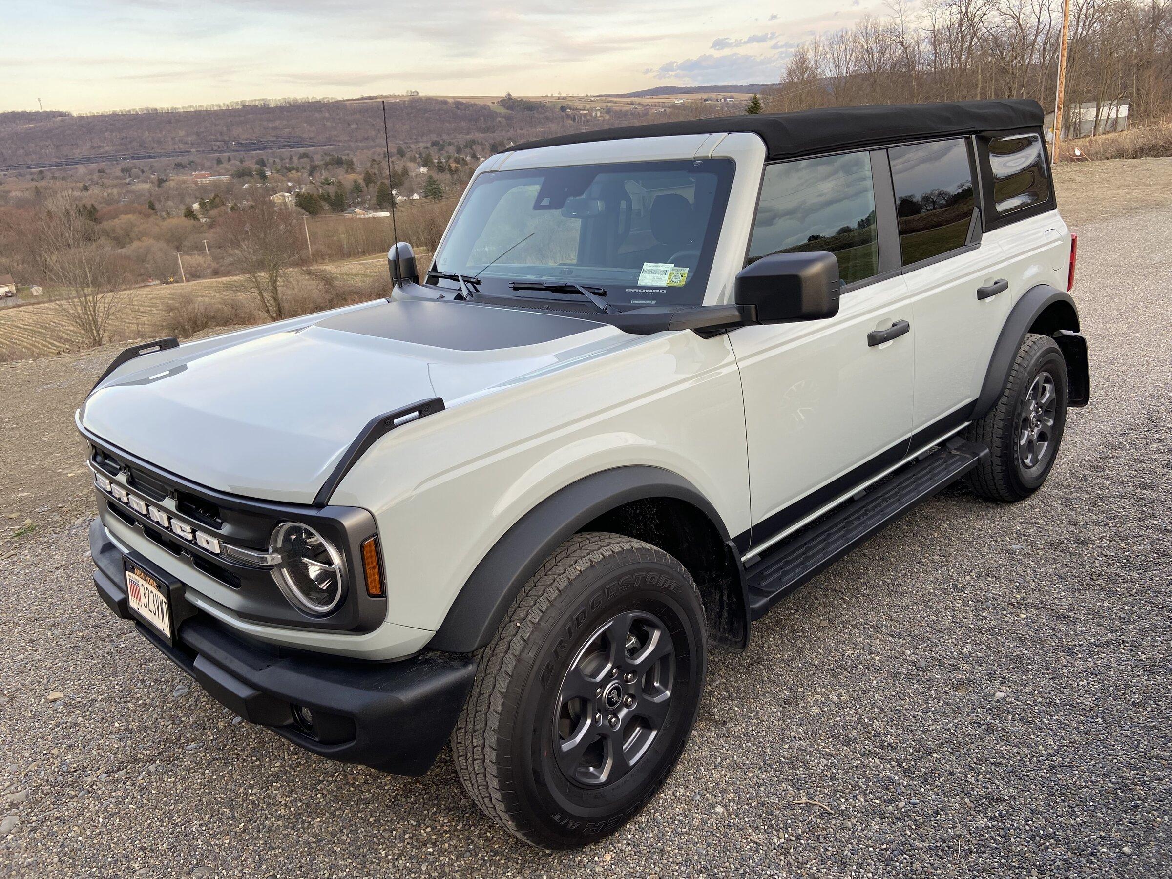 Ford Bronco CACTUS GRAY Bronco Club 15DED933-DB67-425B-ADCE-BA527C861401