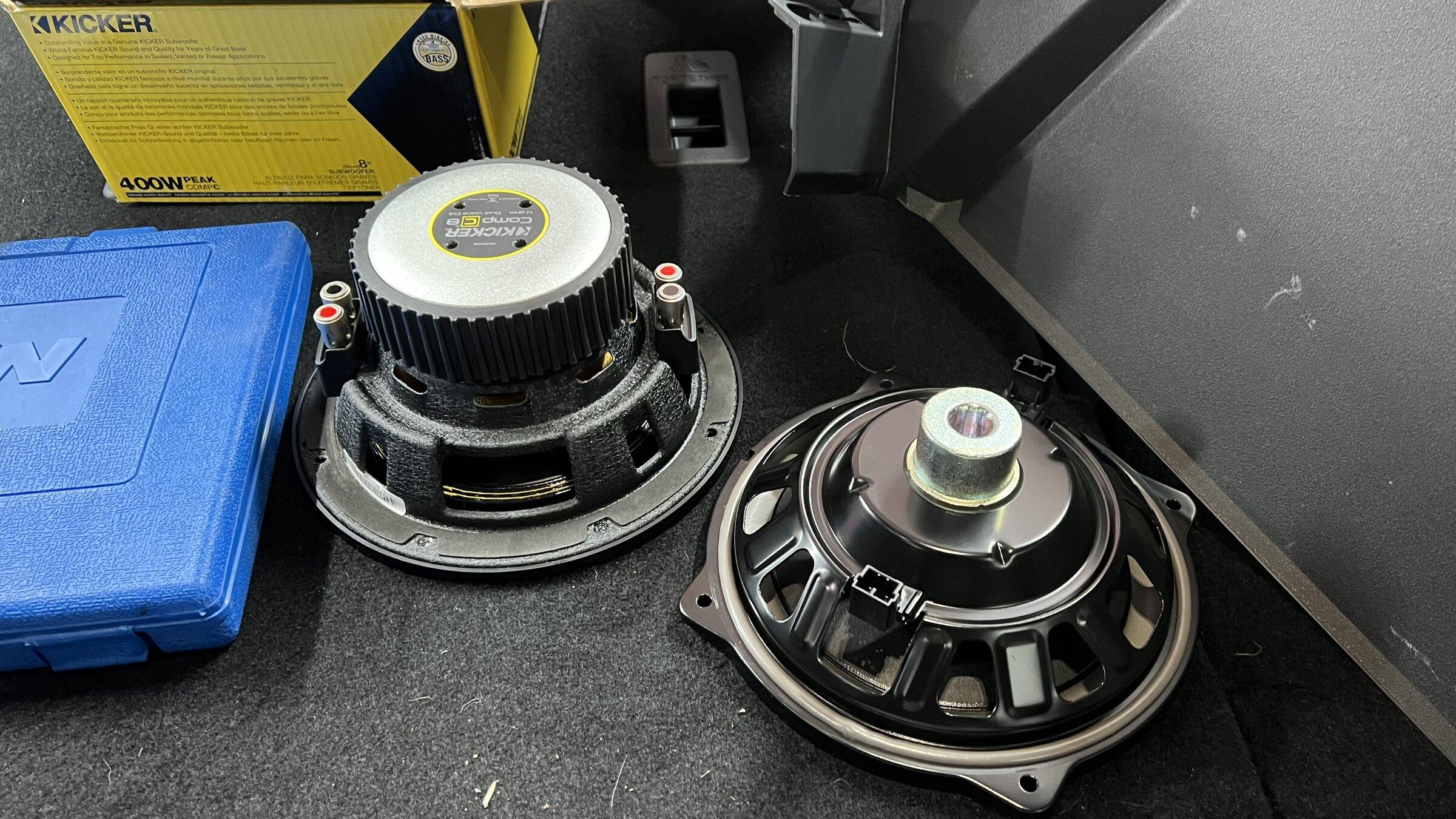 Ford Bronco Full Range to rear speakers 87BAAF3B-F01F-4407-BE07-2458ADBBB360