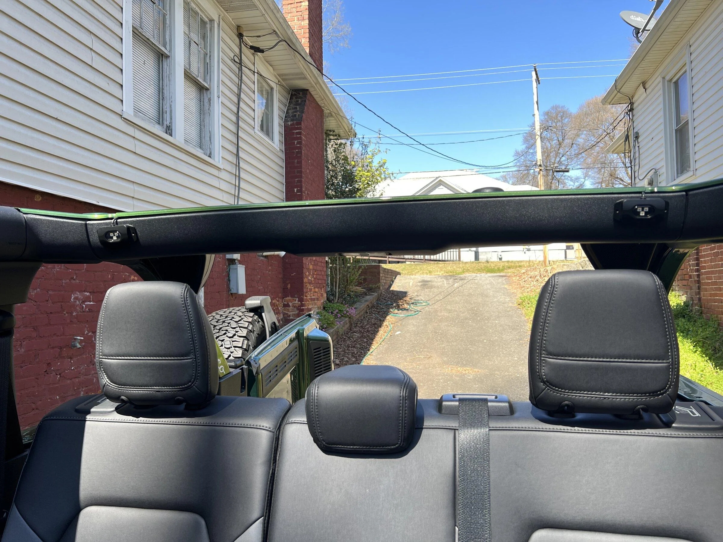 Ford Bronco Soft Top Interior Lighting Upgrade 6F0056CD-5B8D-407D-A6ED-4CC77B04C93B
