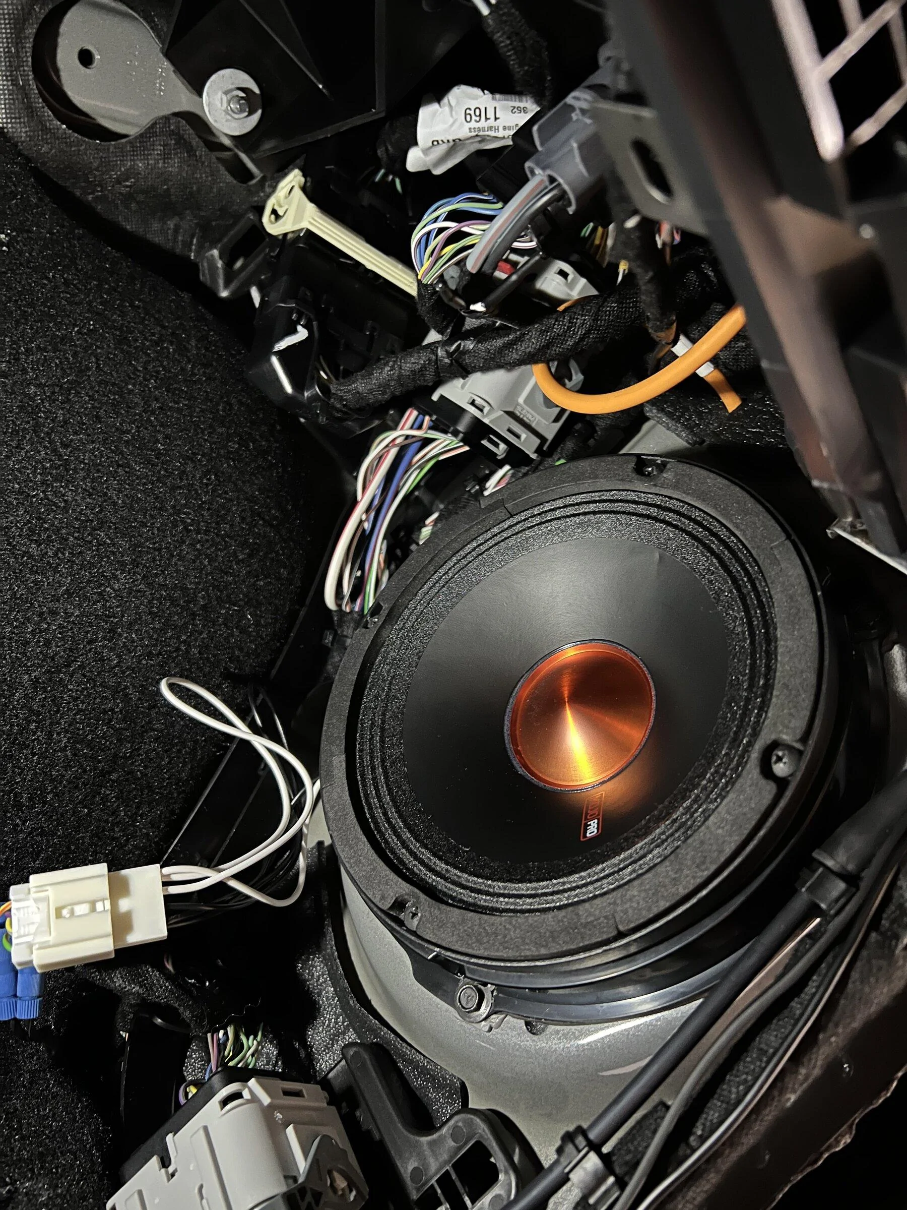 Ford Bronco B&O sub installed on Base Bronco ….sorta…. 3F959D7E-6228-4EF7-A393-93F23E8722D2