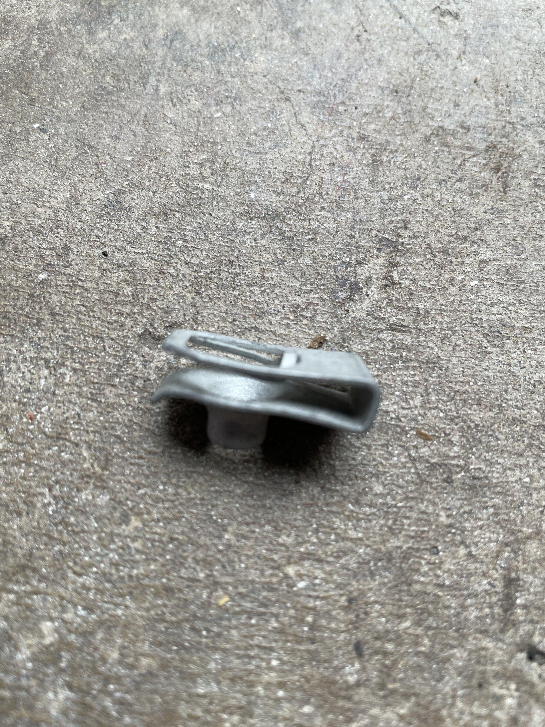 Ford Bronco Capable Bumper - Crash Bar removal? Clips.JPG
