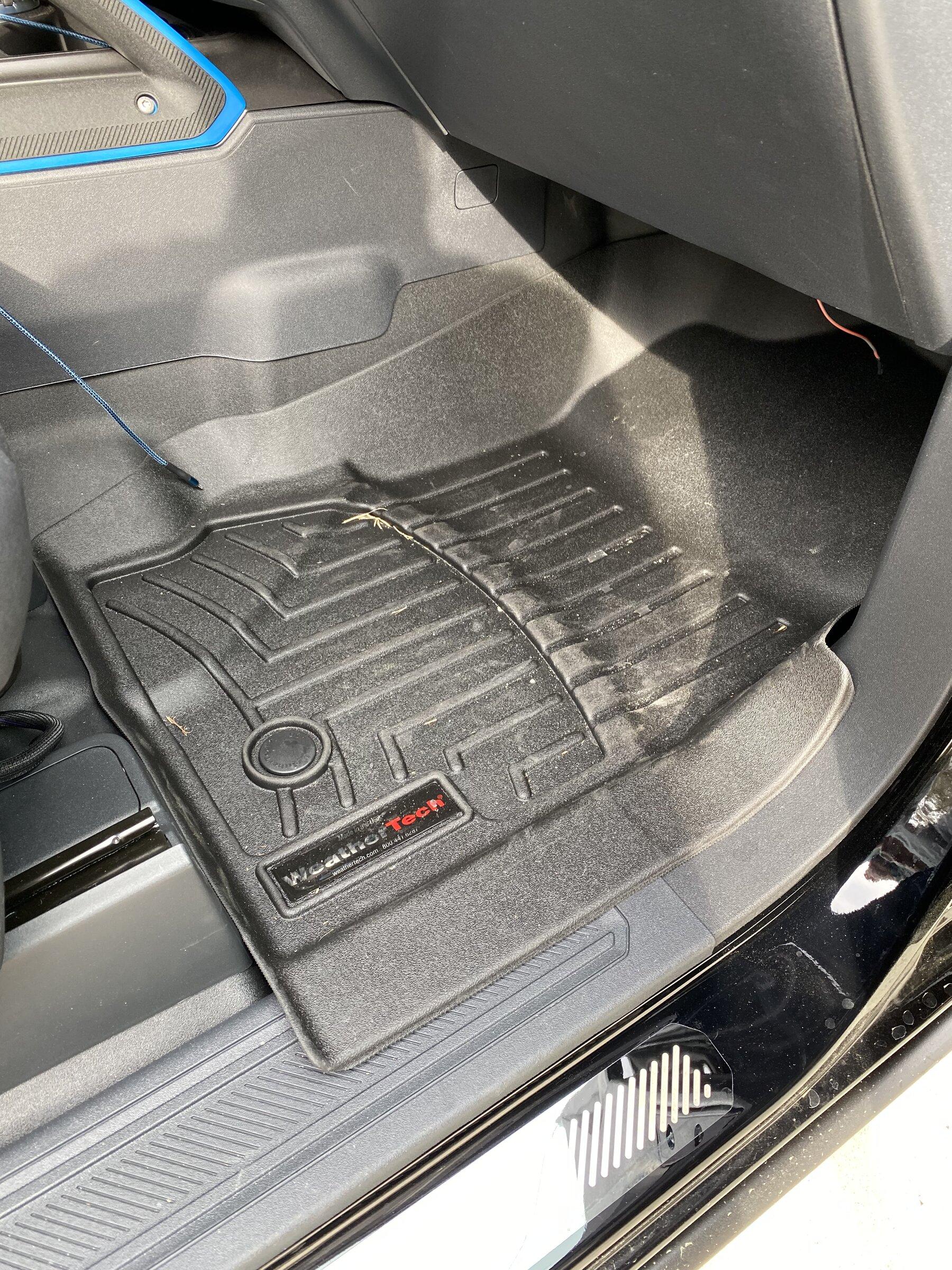Ford Bronco Floor mats for vinyl floor? D79080F8-D5C0-46A8-A598-B78D06251402