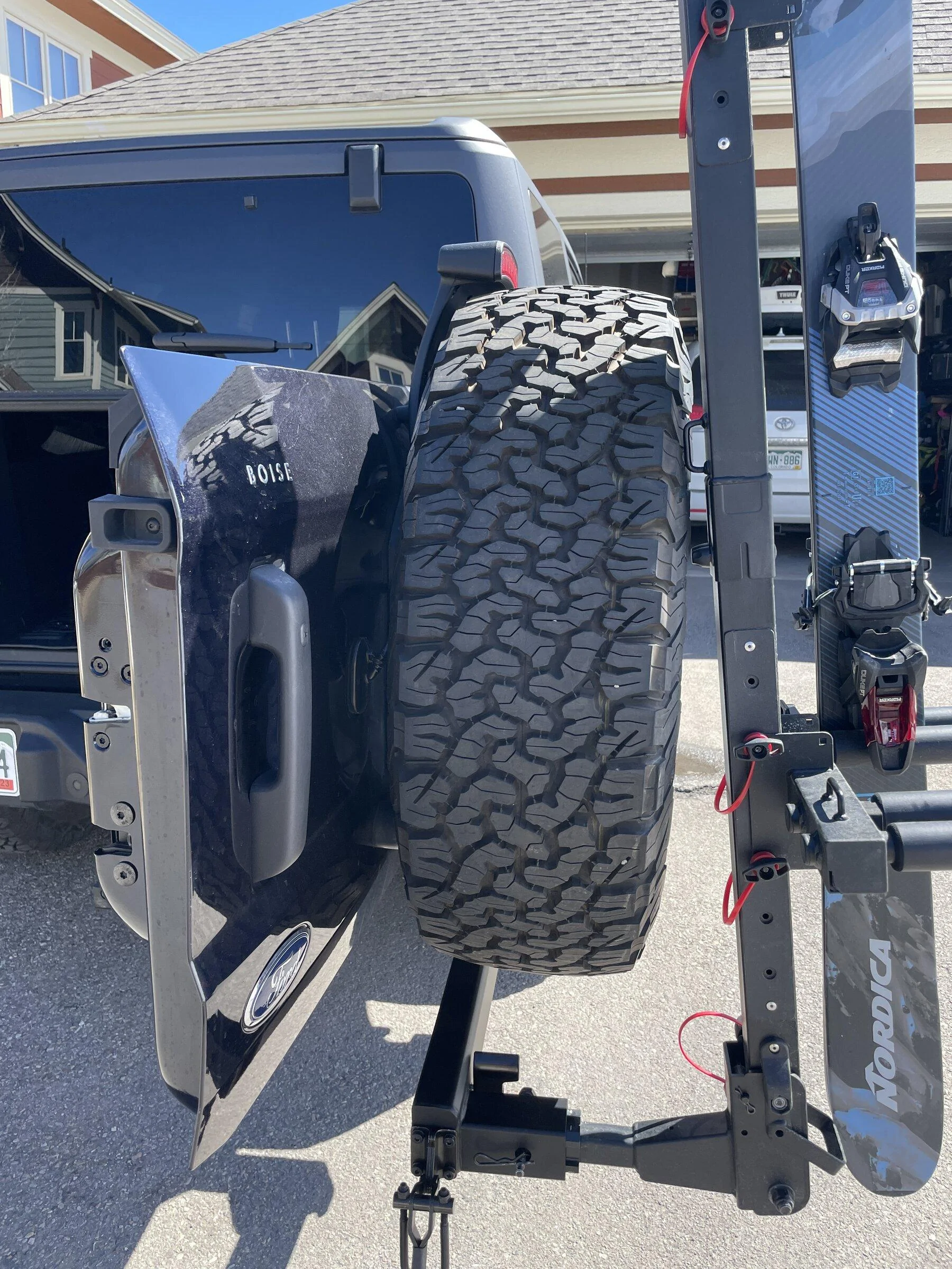 Ford Bronco Ski and Snowboard Rack - Hitch Solution IMG_2735