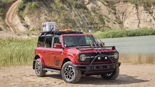 Ford Bronco OBX running boards 18D30076-666B-4A7F-99FF-EAFA9DEA9E46