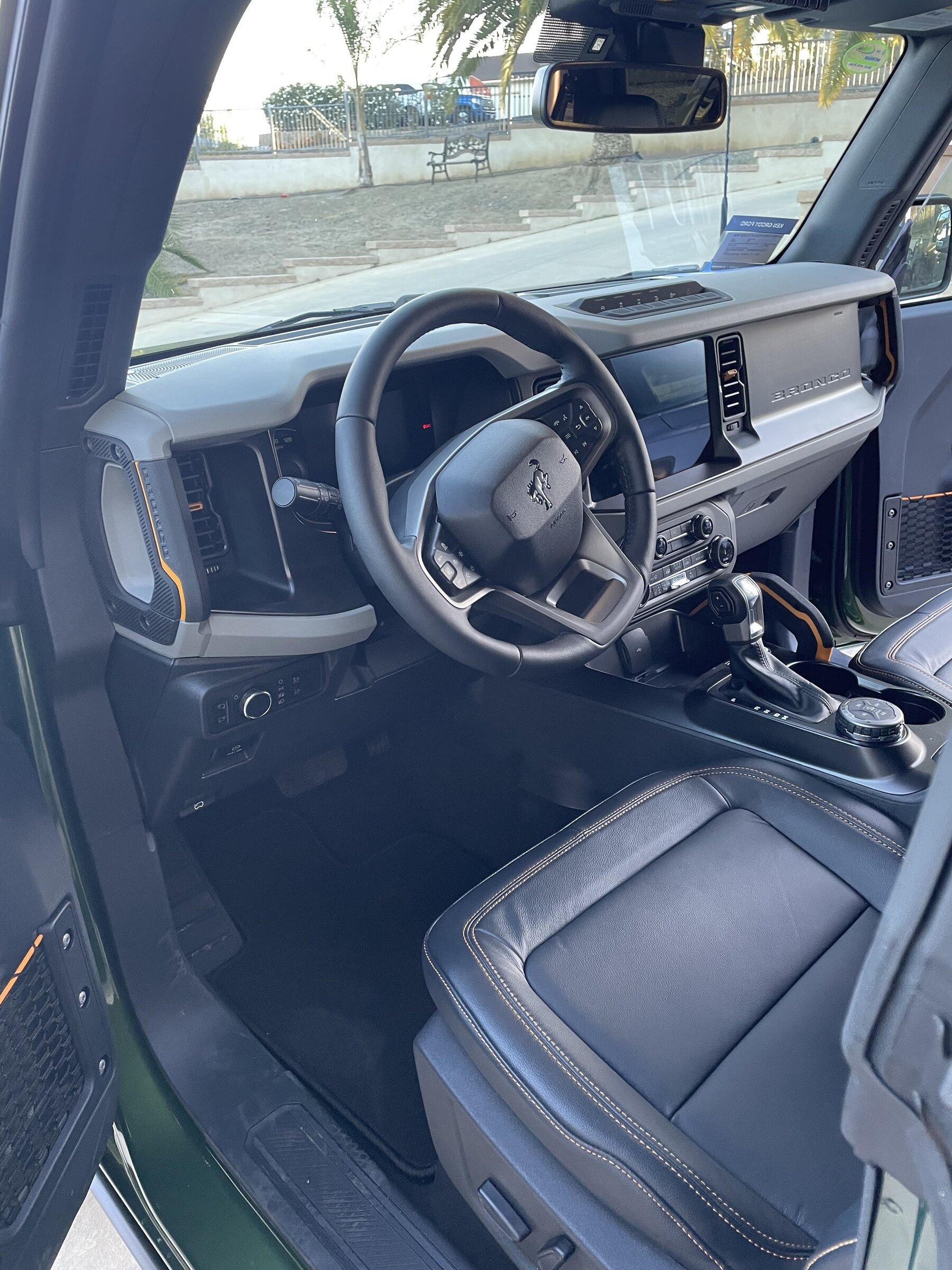 Ford Bronco 2022 Badlands 4dr Sasquatch CFB3C20A-227F-4C71-AE34-3E0C262AA0A0