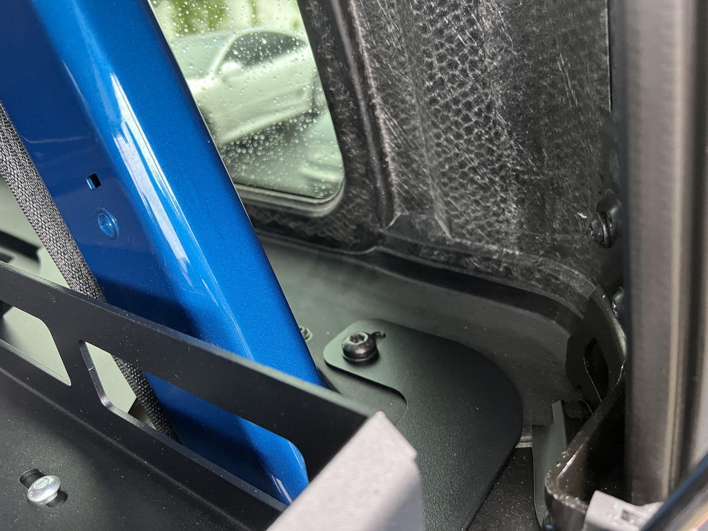 Ford Bronco JCR Offroad Rear Rack/Security IMG-4799.JPG