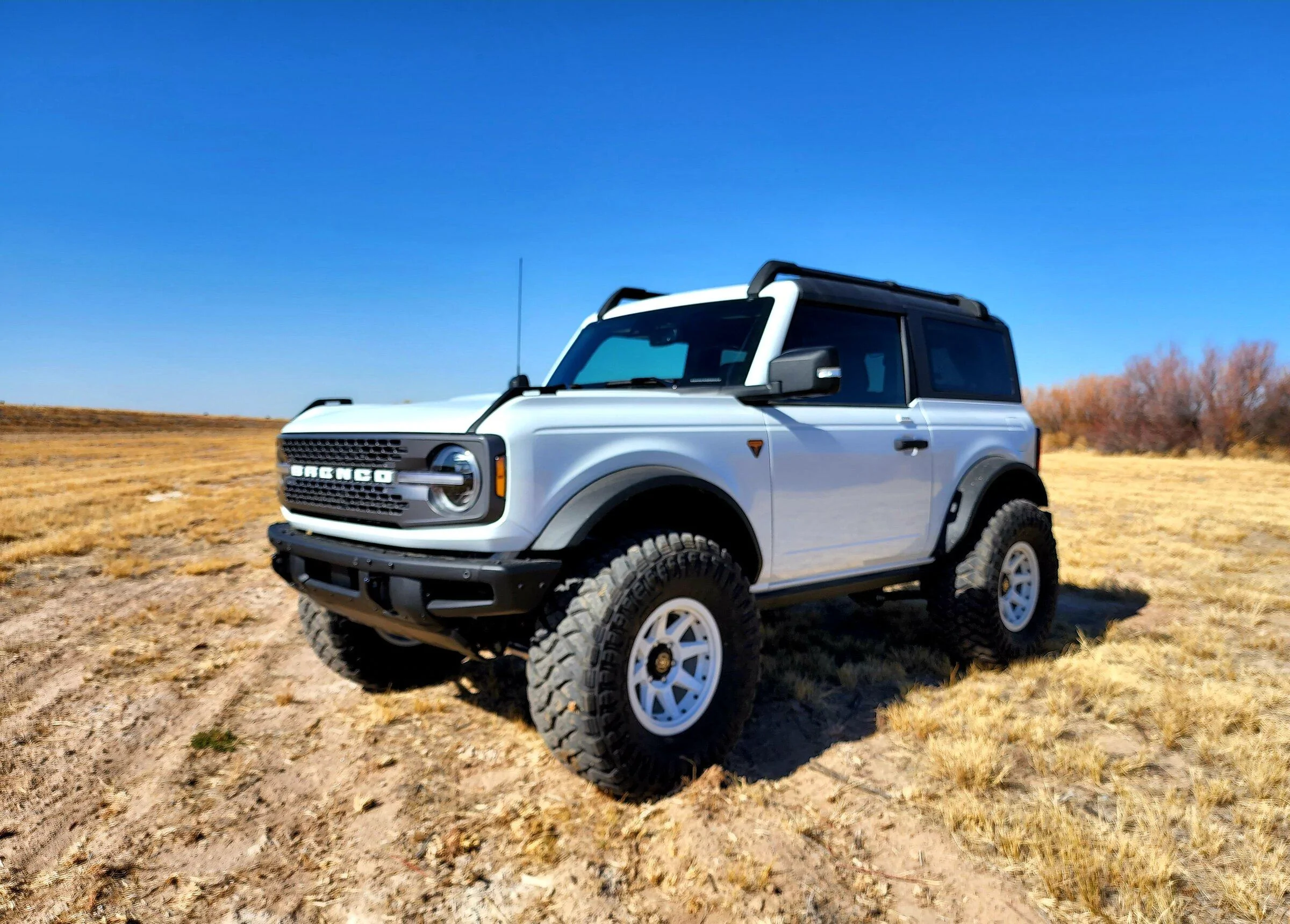 Ford Bronco OXFORD WHITE Bronco Club 20220315_155623-jpg