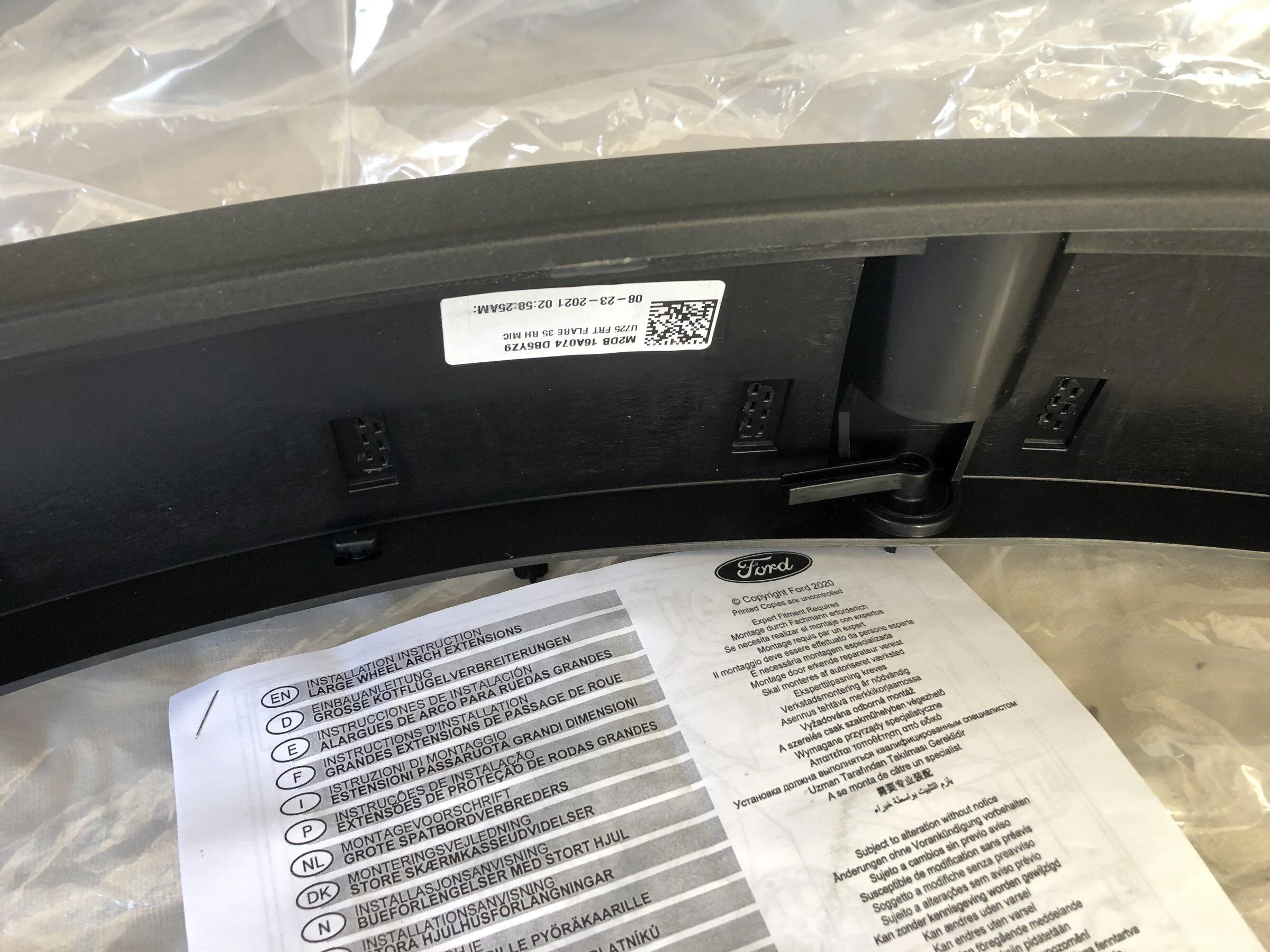 Ford Bronco FS New OEM Sasquatch Flares IMG-8621
