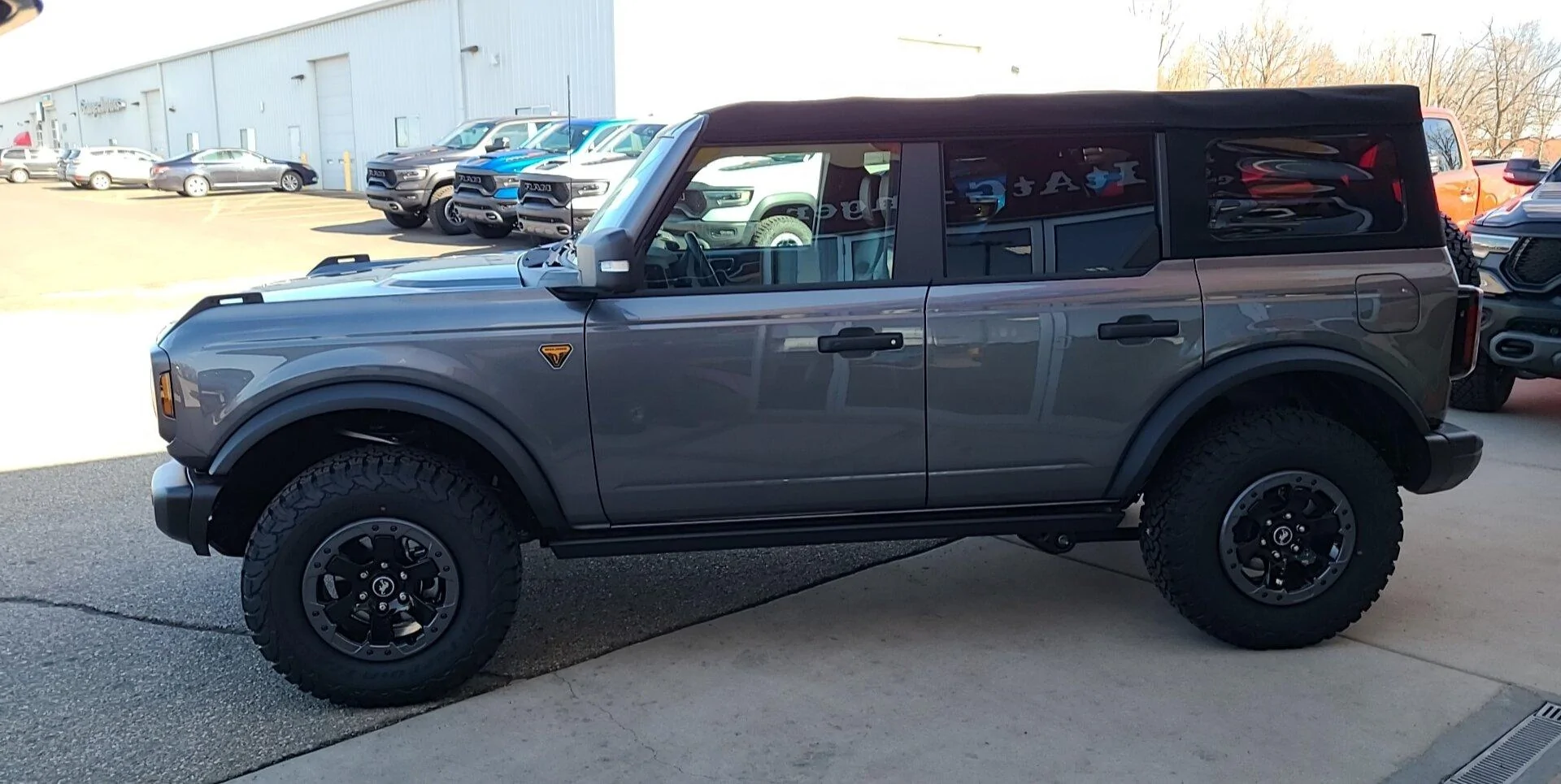 Ford Bronco 2/21/2022 Build Week Group Snapchat-1124636594