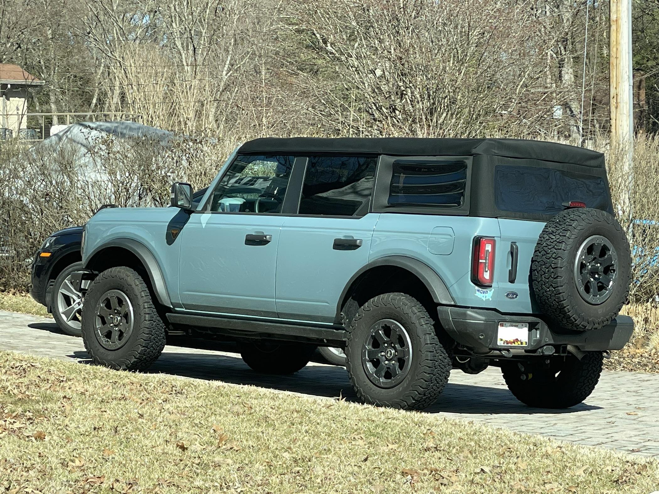 Ford Bronco Do 4Dr Badlands Non-Squach even exist? 9D6A20C6-181E-472D-BF13-F4FB45546DC3