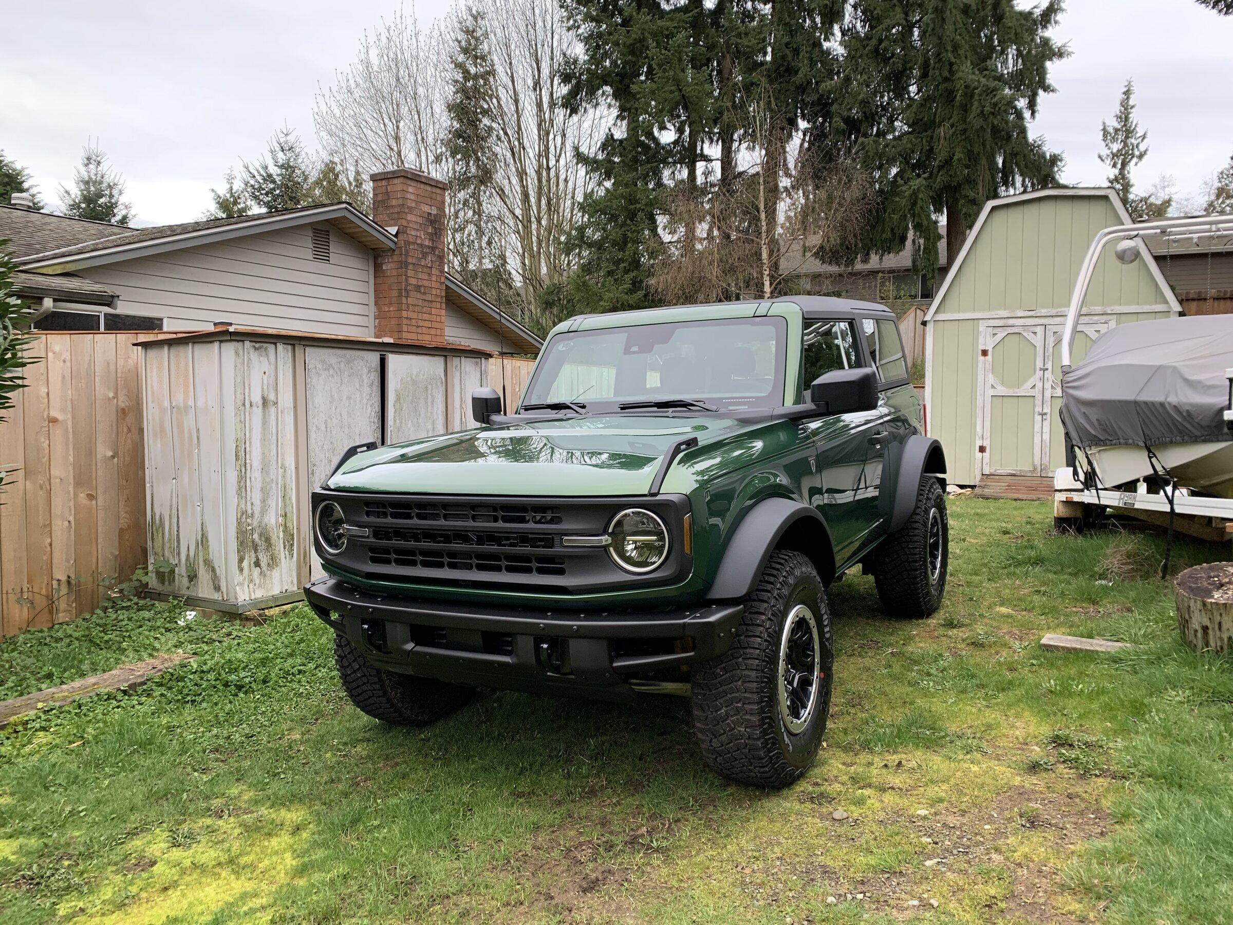 Ford Bronco ERUPTION GREEN Bronco Club 040AB201-E75A-469B-9B08-6DF61F2B147D