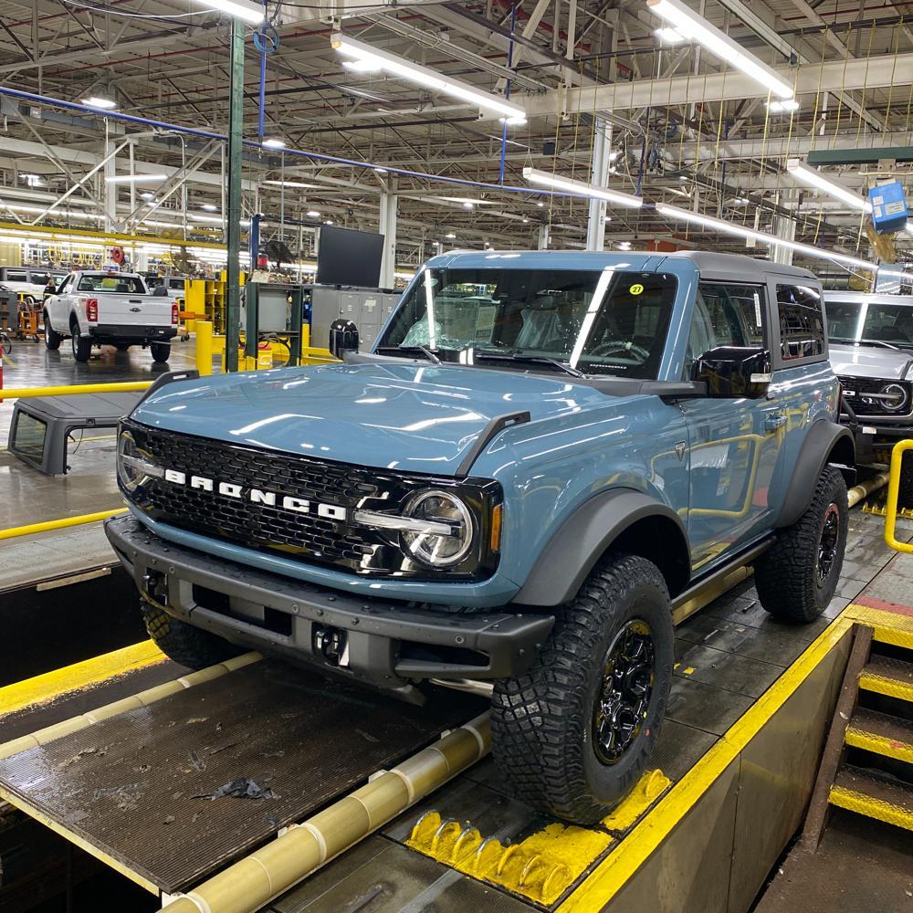 Ford Bronco First Edition Bronco Thread 3D688862-0C5E-45D0-AC34-2E4AA3F0D61D