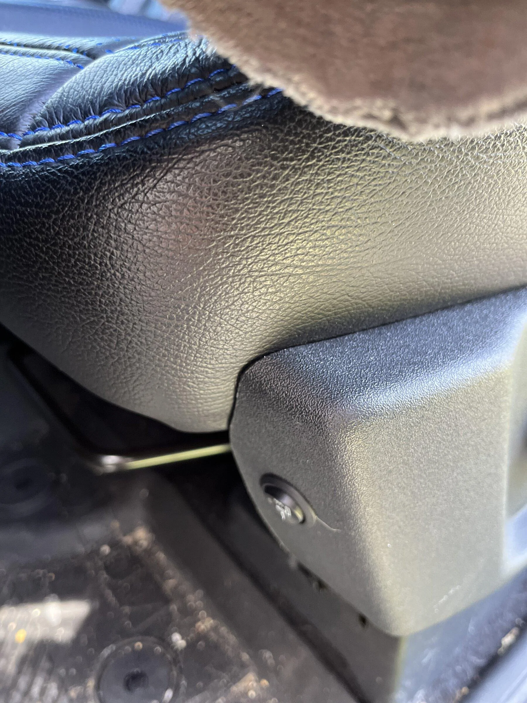 Ford Bronco New Katzkin Leather Interior Installed E1026479-76AE-4080-9796-B8A476EE3609