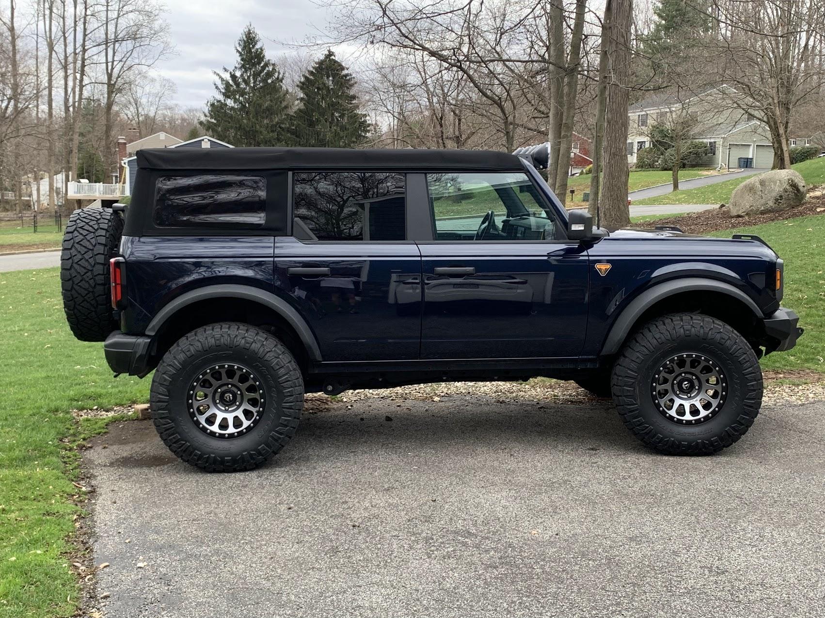Ford Bronco Show us your installed wheel / tire upgrades here! (Pics) Bronco1
