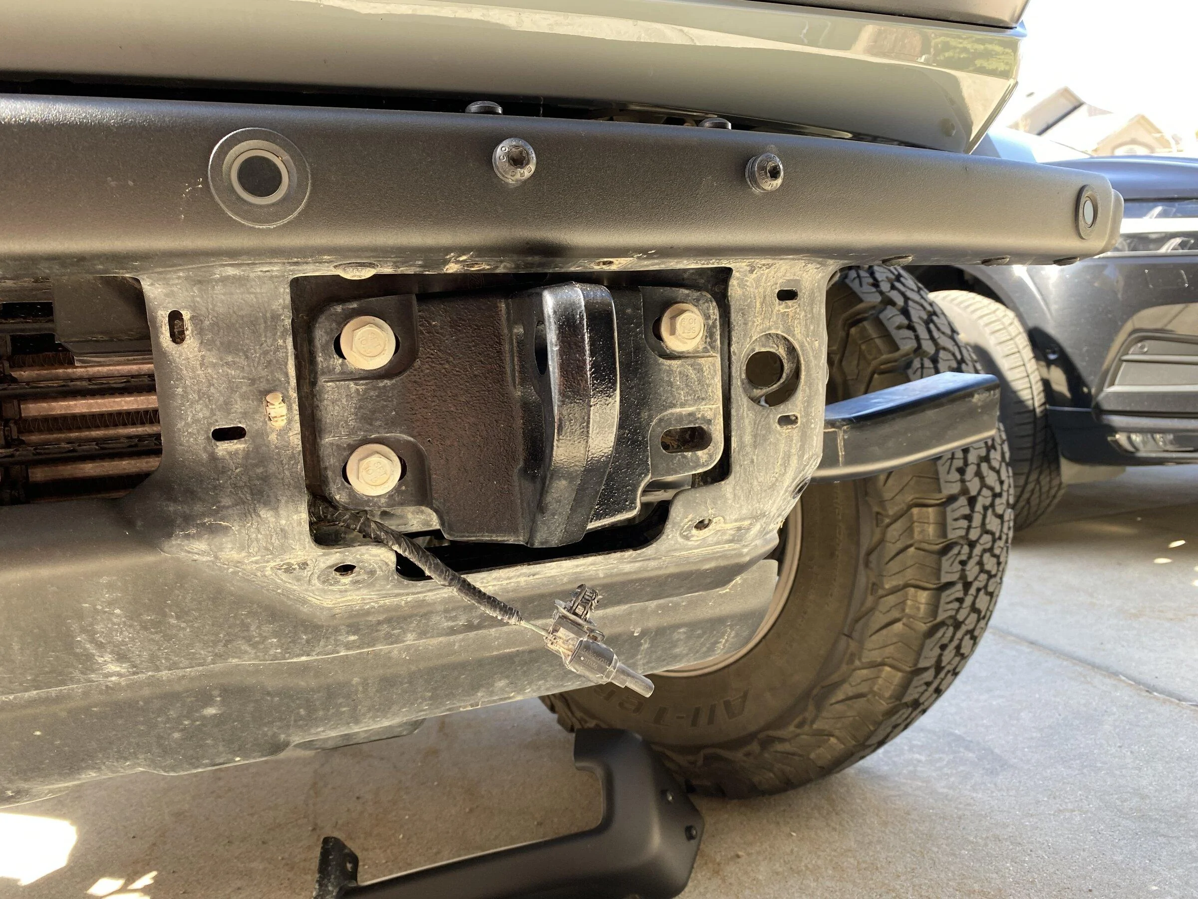 Fog light connector.jpg