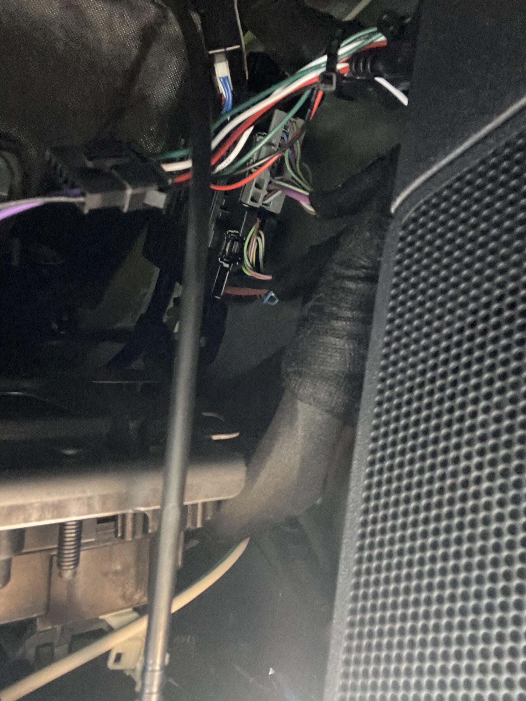 Ford Bronco Aftermarket OBD?!? Help determining purpose. 7AE9554B-880C-4FCF-A453-3590B8956645