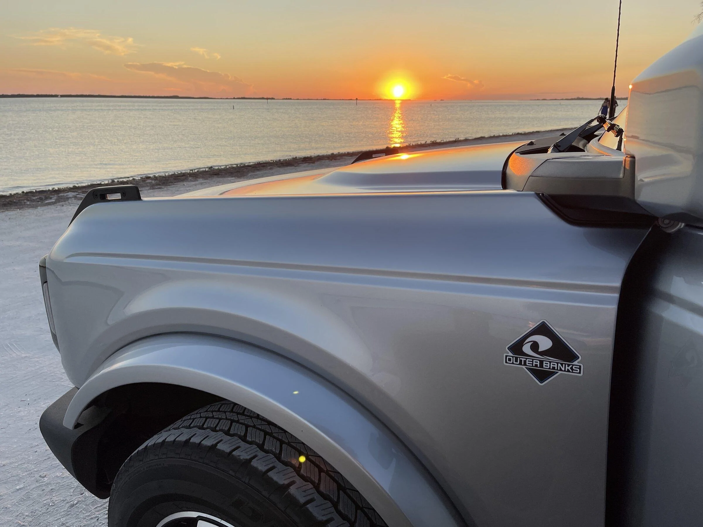 Ford Bronco Bronco Sunset Pics - Clean Build w/ Painted Fender Flares, Fifteen52 E11CF2CF-C6CA-47C8-BB15-61753063FEB6