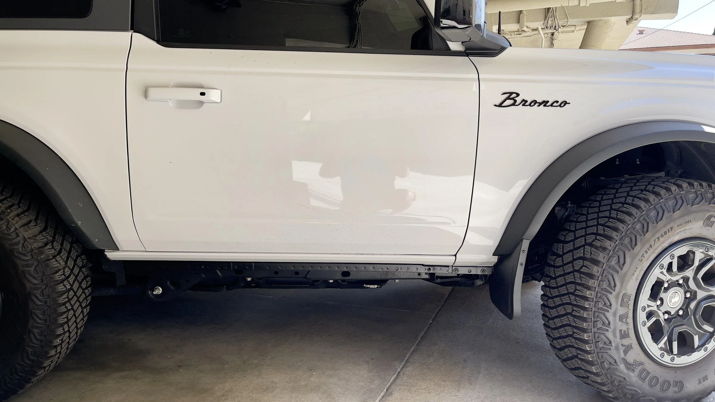 Ford Bronco Pinch weld covers! IMG_9778