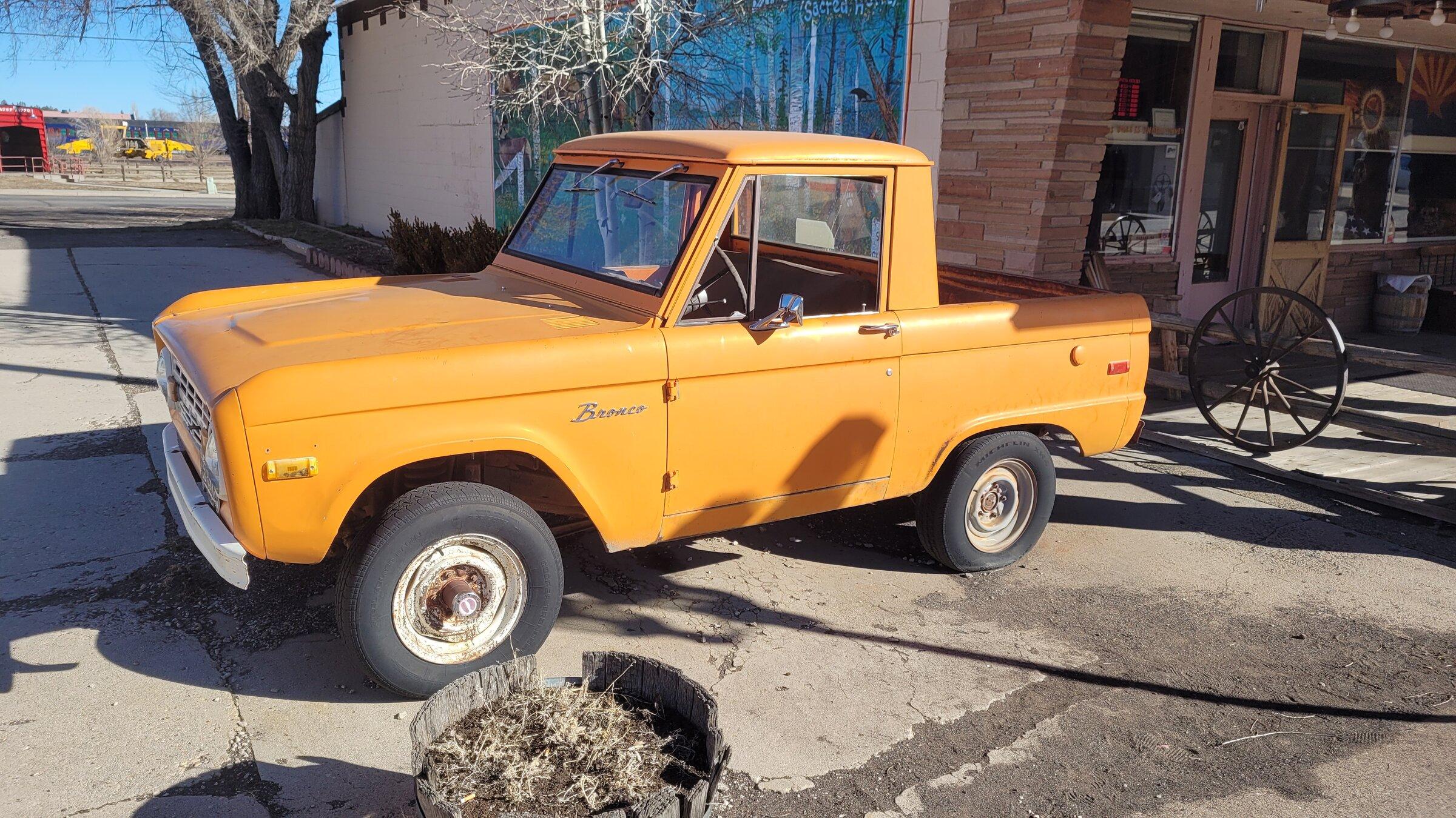 Ford Bronco Custom Bronco Half Cab 20220314_090054
