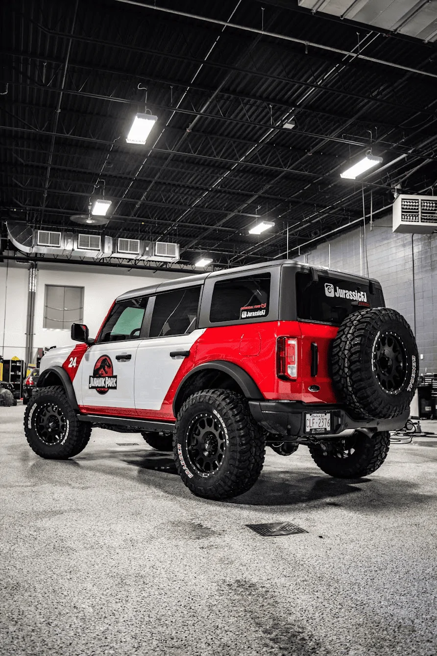 Ford Bronco Jurassic Park Bronco Build 1648619366260