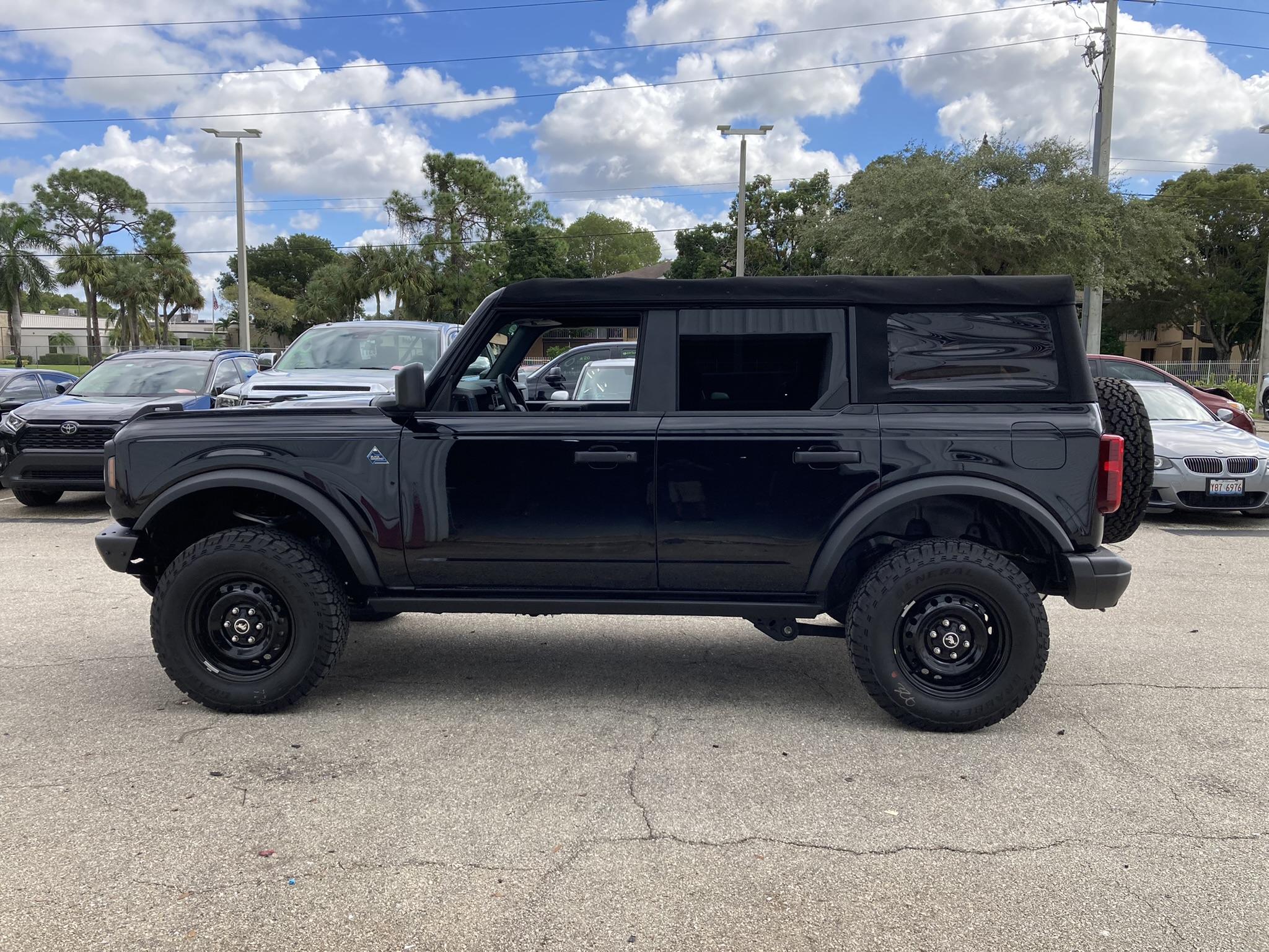 Ford Bronco Ultimate Black Diamond Non-Sasquatch pics thread 2221DC3E-9E76-40E7-9249-36BCF8E4368C