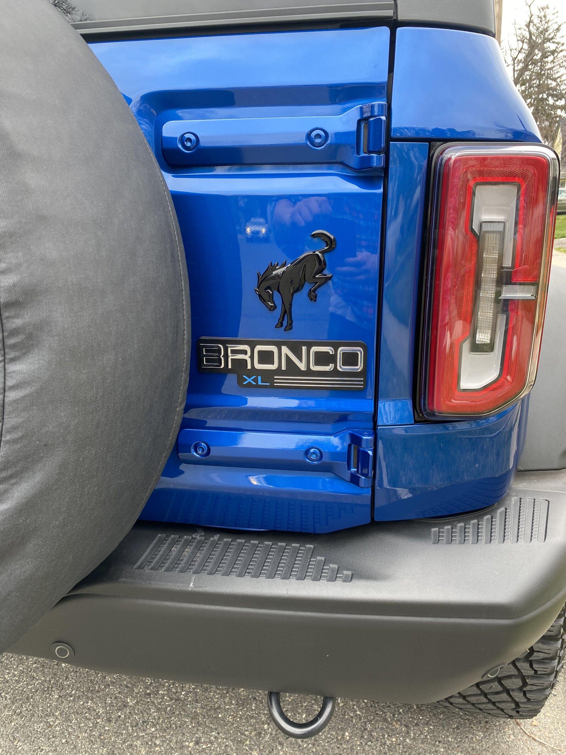 Ford Bronco 90s Retro Badges Installed on Tailgate C7730CED-5F74-4D36-A93A-03A3F53CBC47