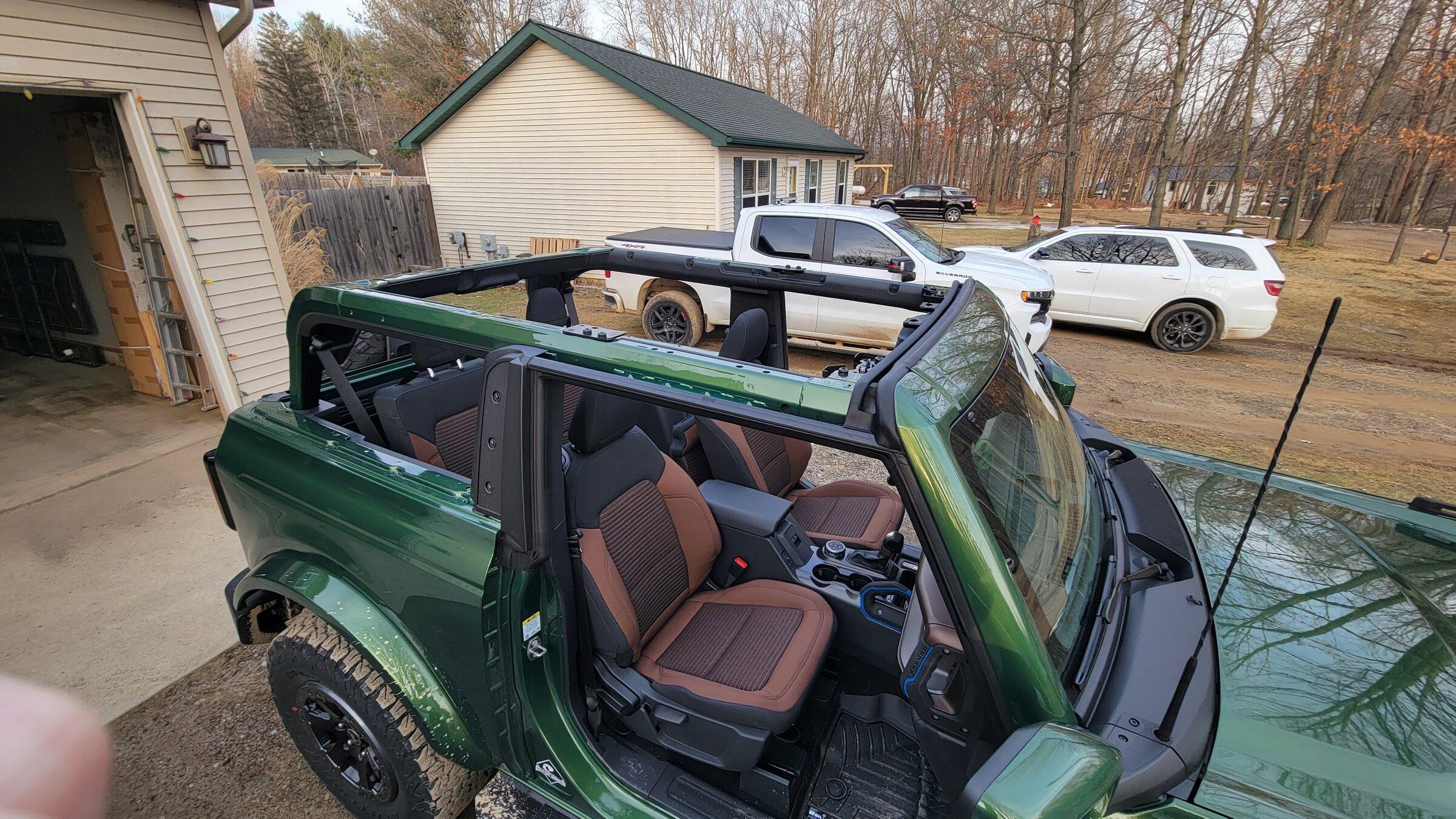 Ford Bronco ERUPTION GREEN Bronco Club 20220305_173014