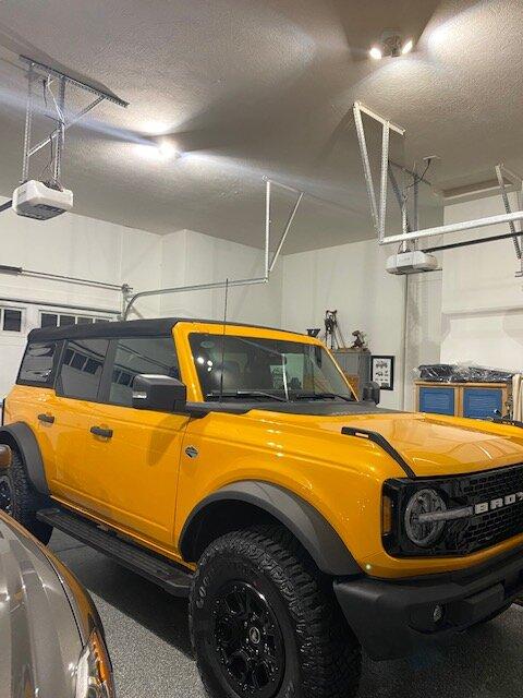 Bronco 1.jpg